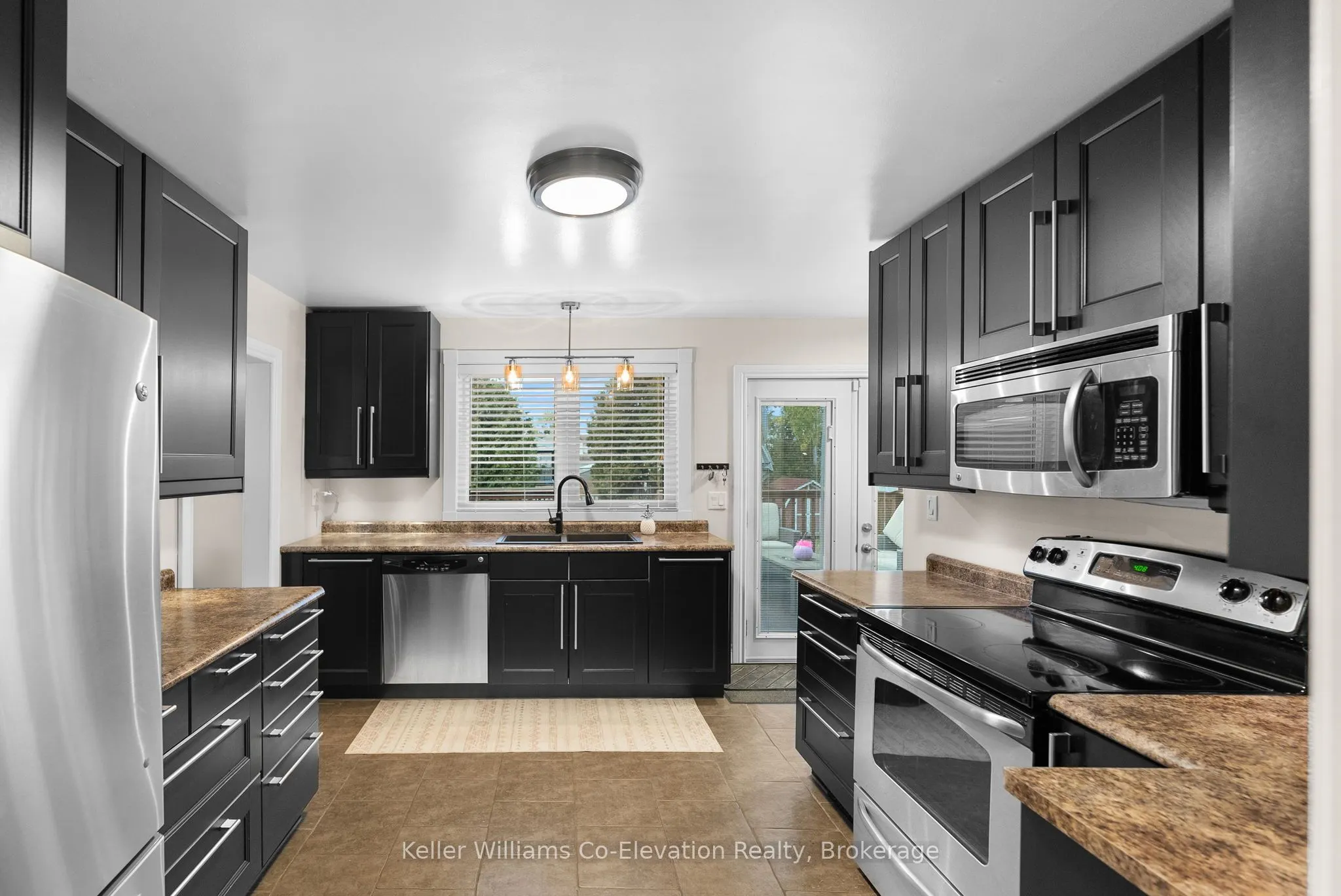 309 Notre-Dame Street W