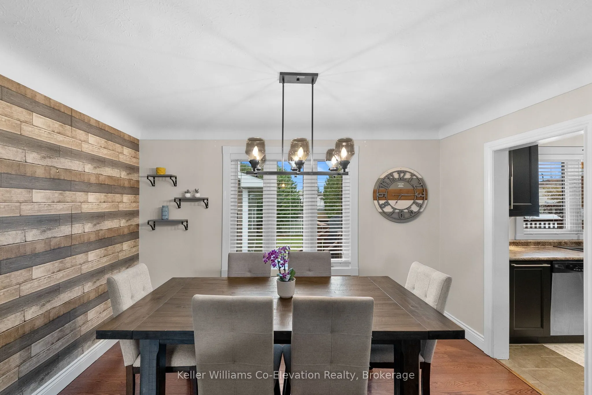 309 Notre-Dame Street W
