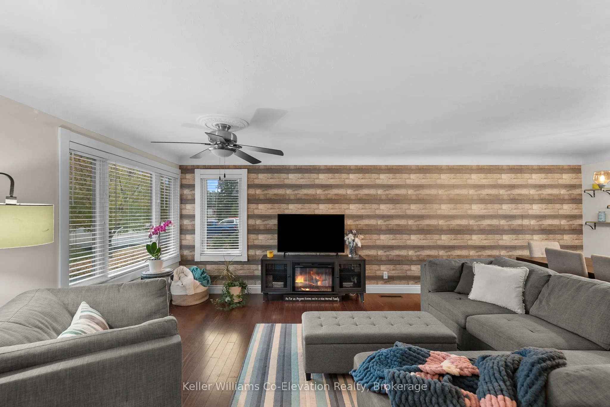 309 Notre-Dame Street W