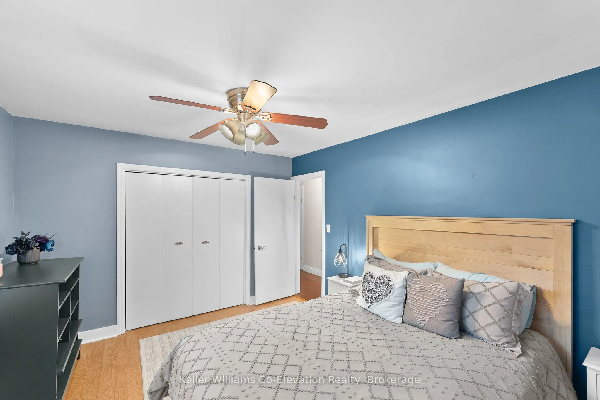309 Notre-Dame Street W