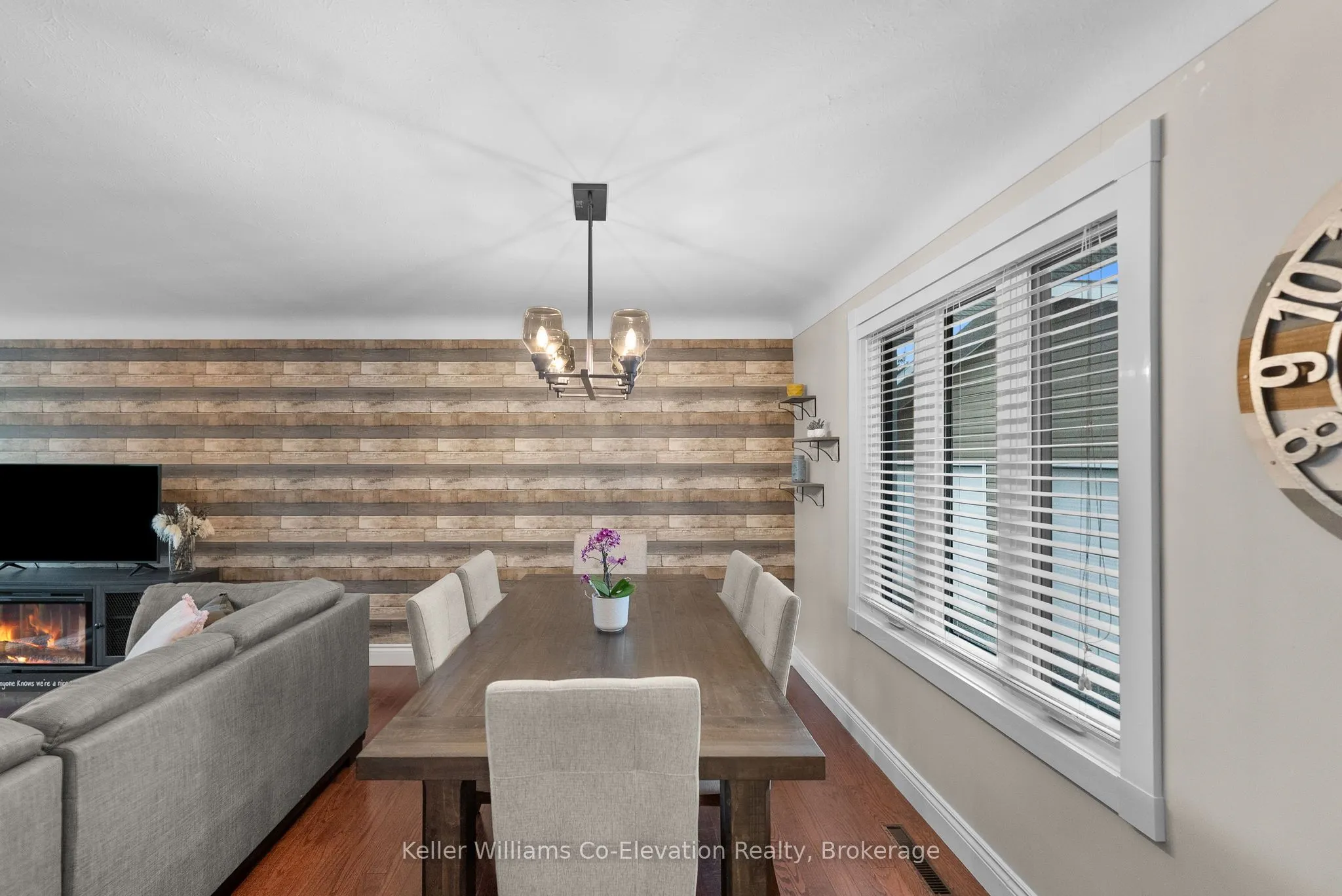 309 Notre-Dame Street W