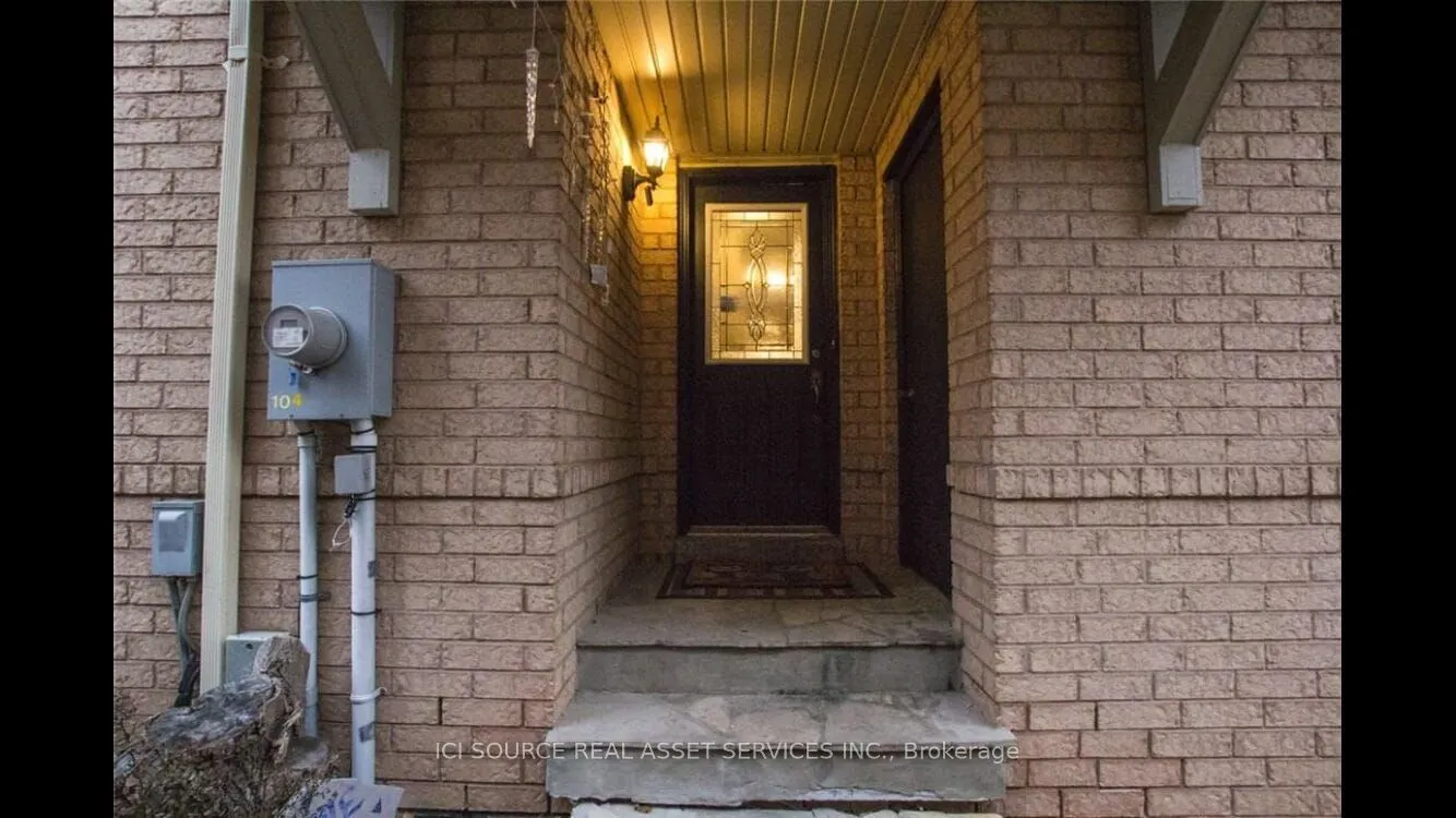 104 Rockhaven Lane