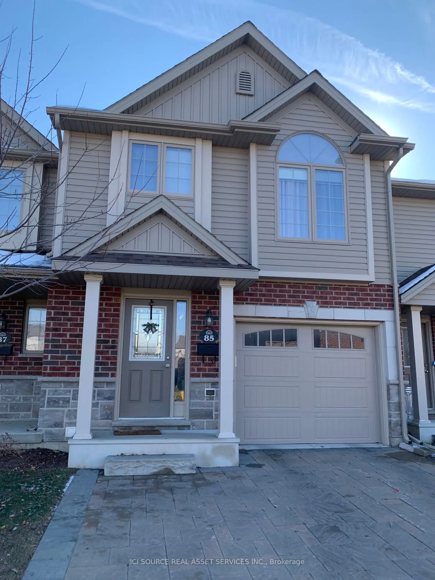 1061 Eagletrace Drive, #85