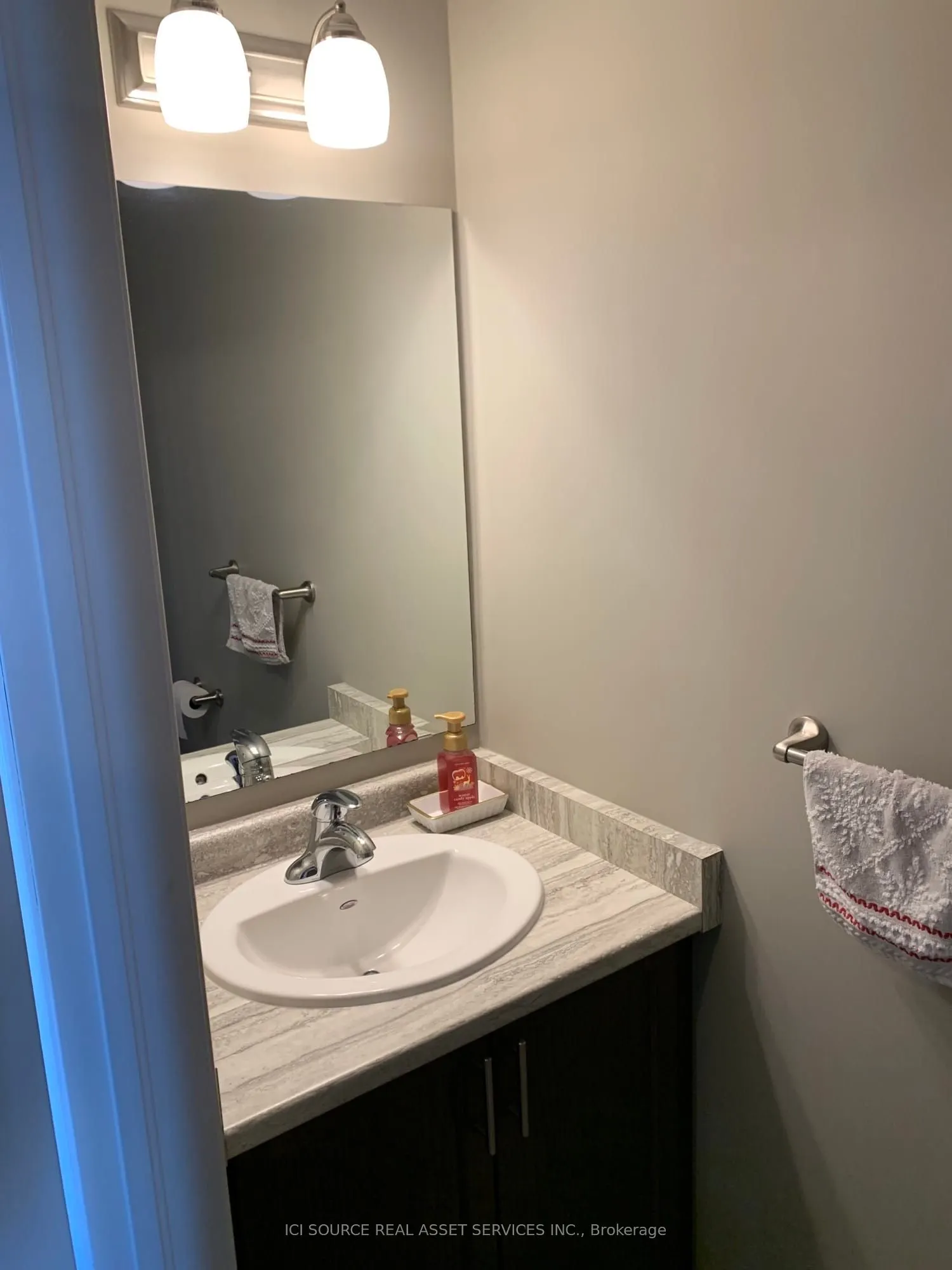 1061 Eagletrace Drive, #85