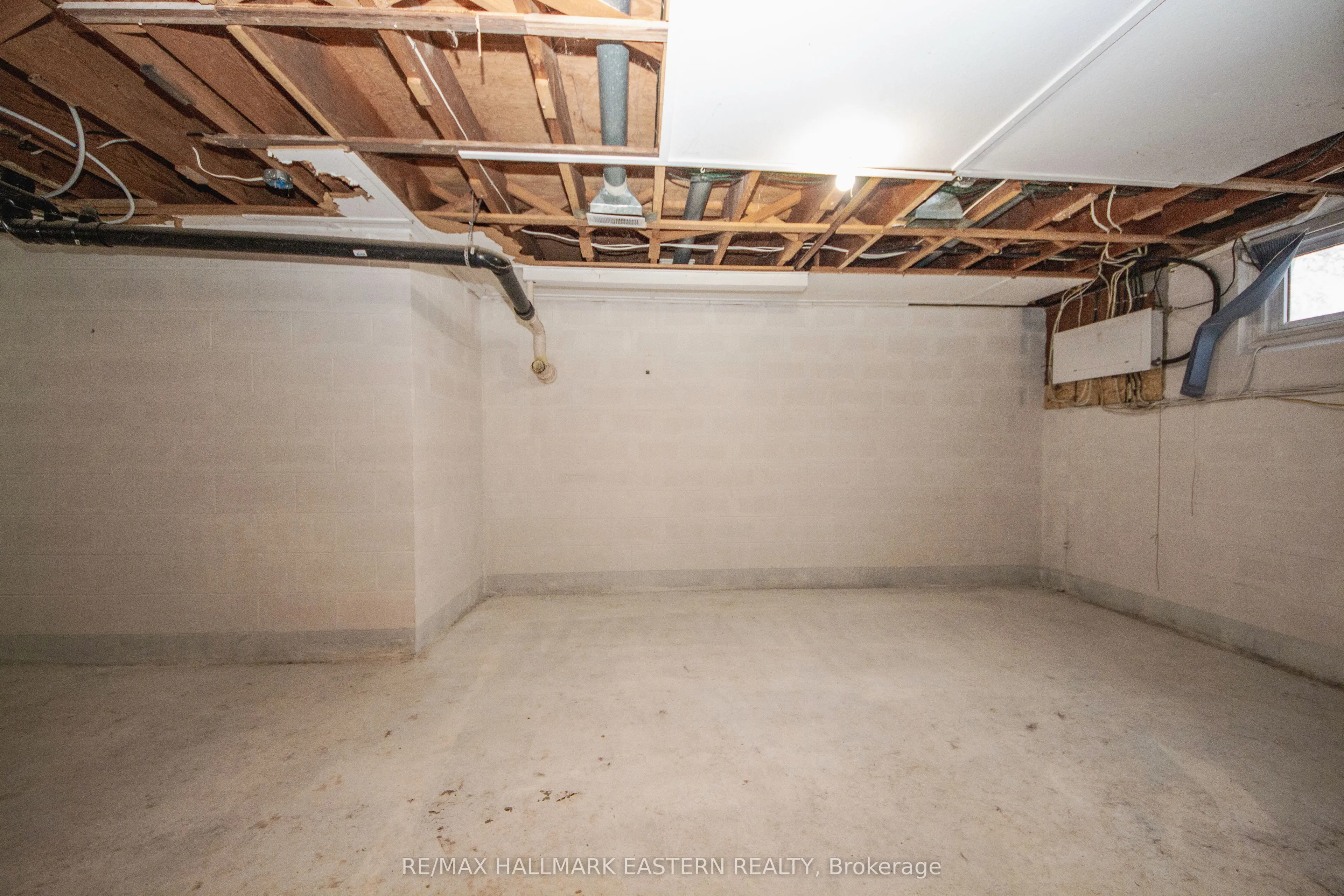 1259 Mann Road