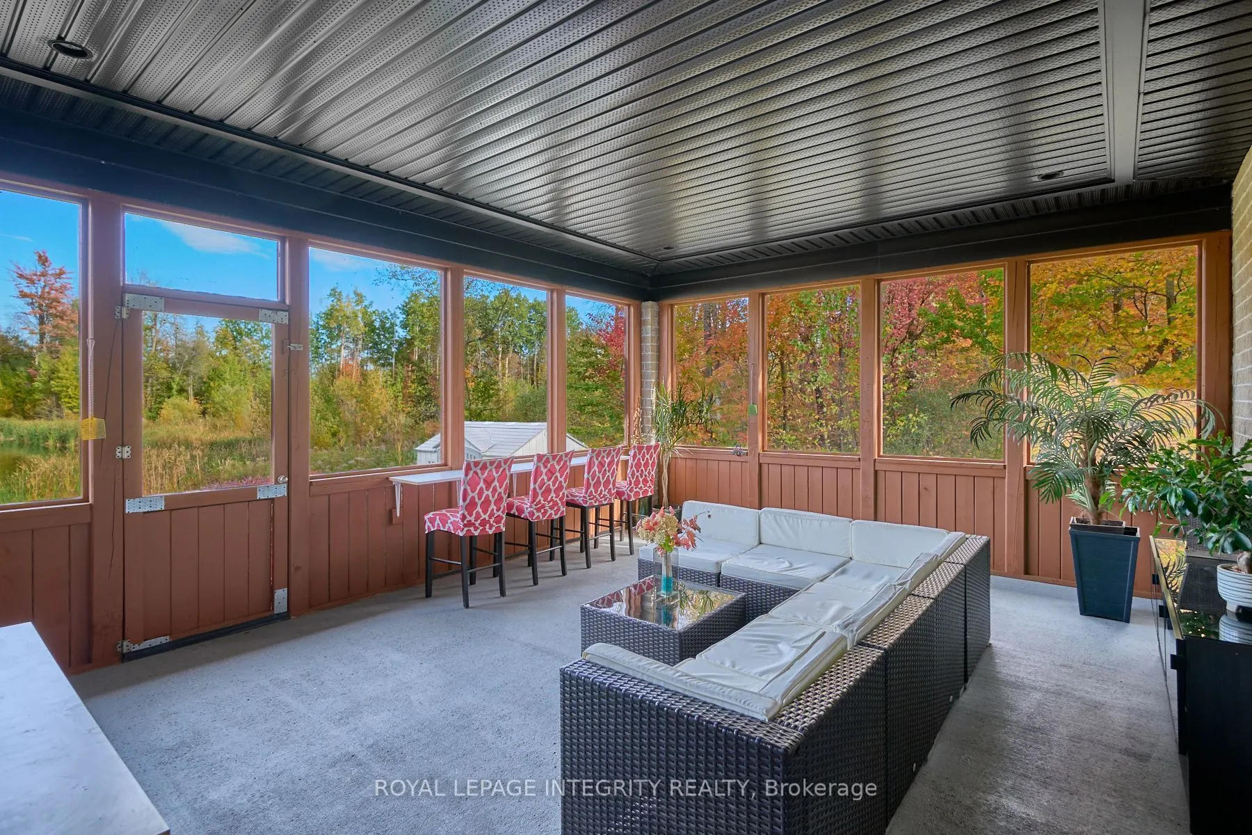 1954 Cedarlakes Way