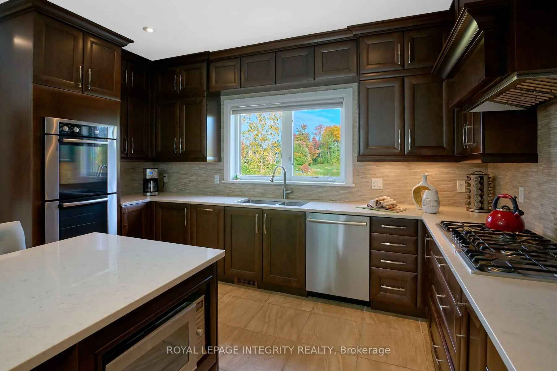 1954 Cedarlakes Way