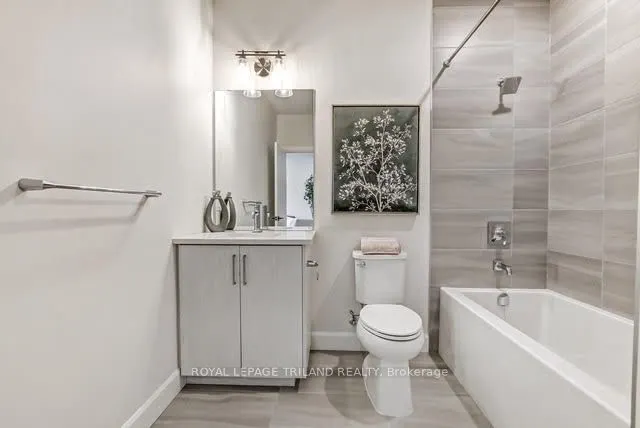 16 COMPASS Trail, #106