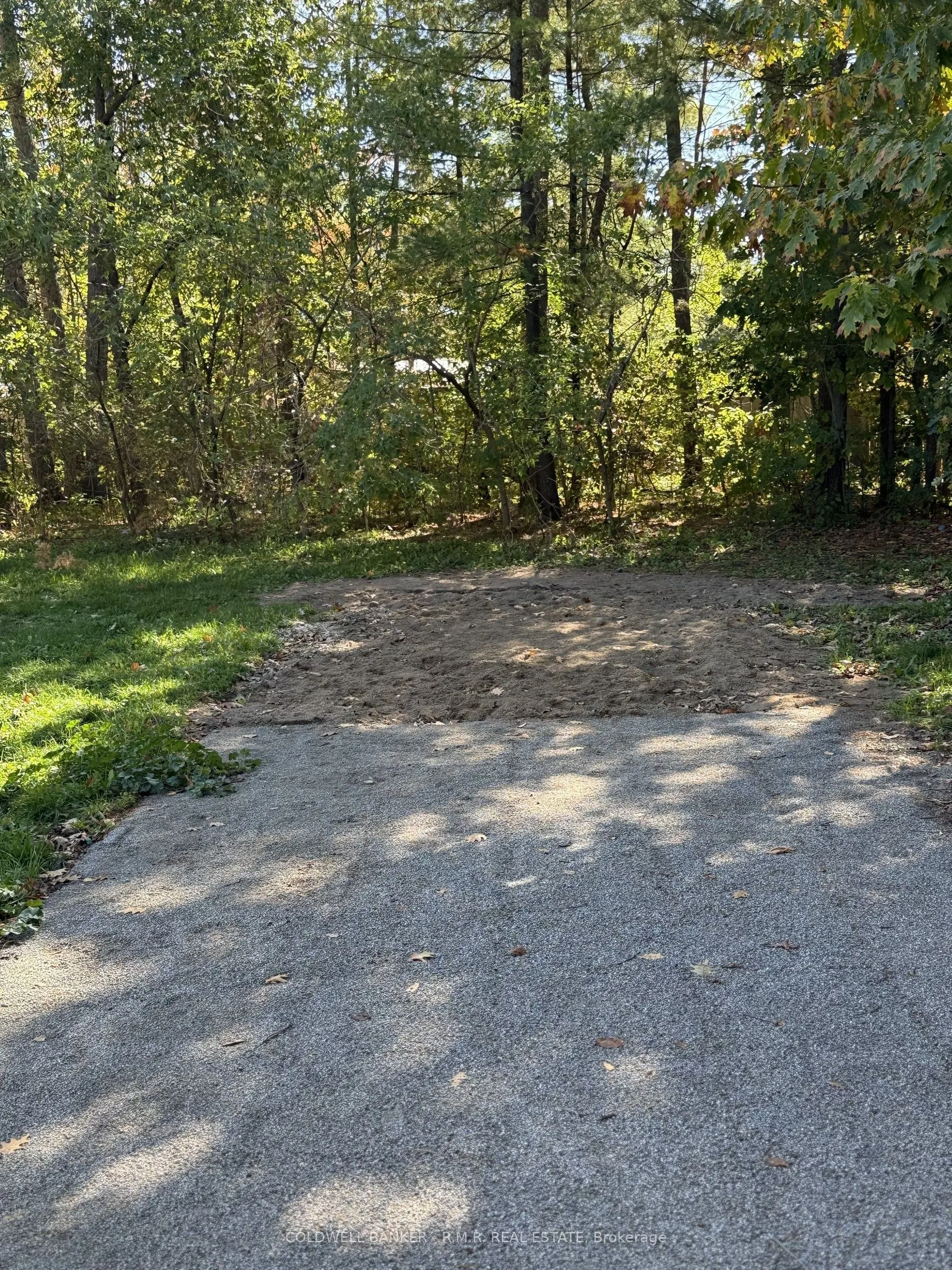 2 Oakwood Drive