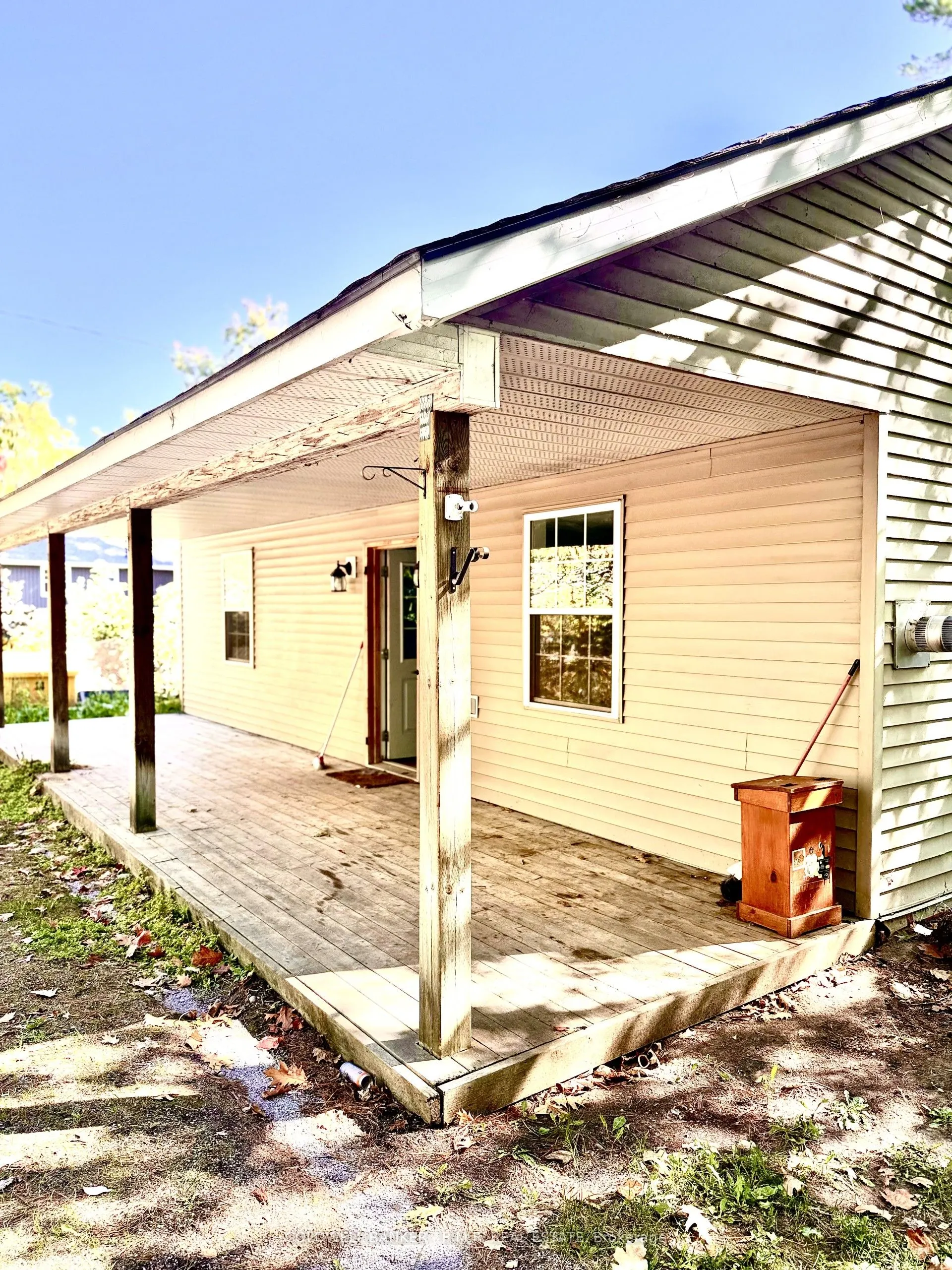 2 Oakwood Drive