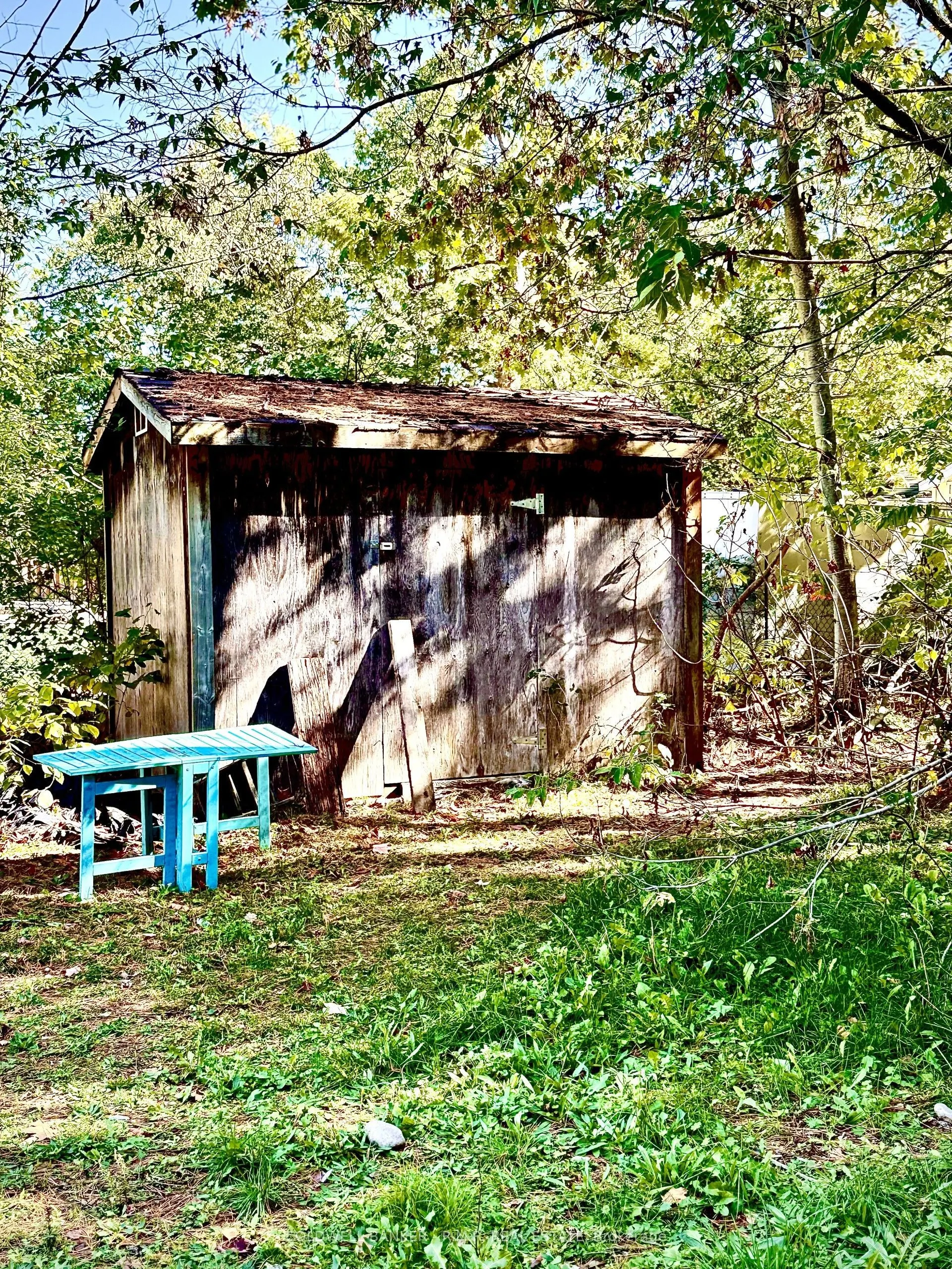 2 Oakwood Drive