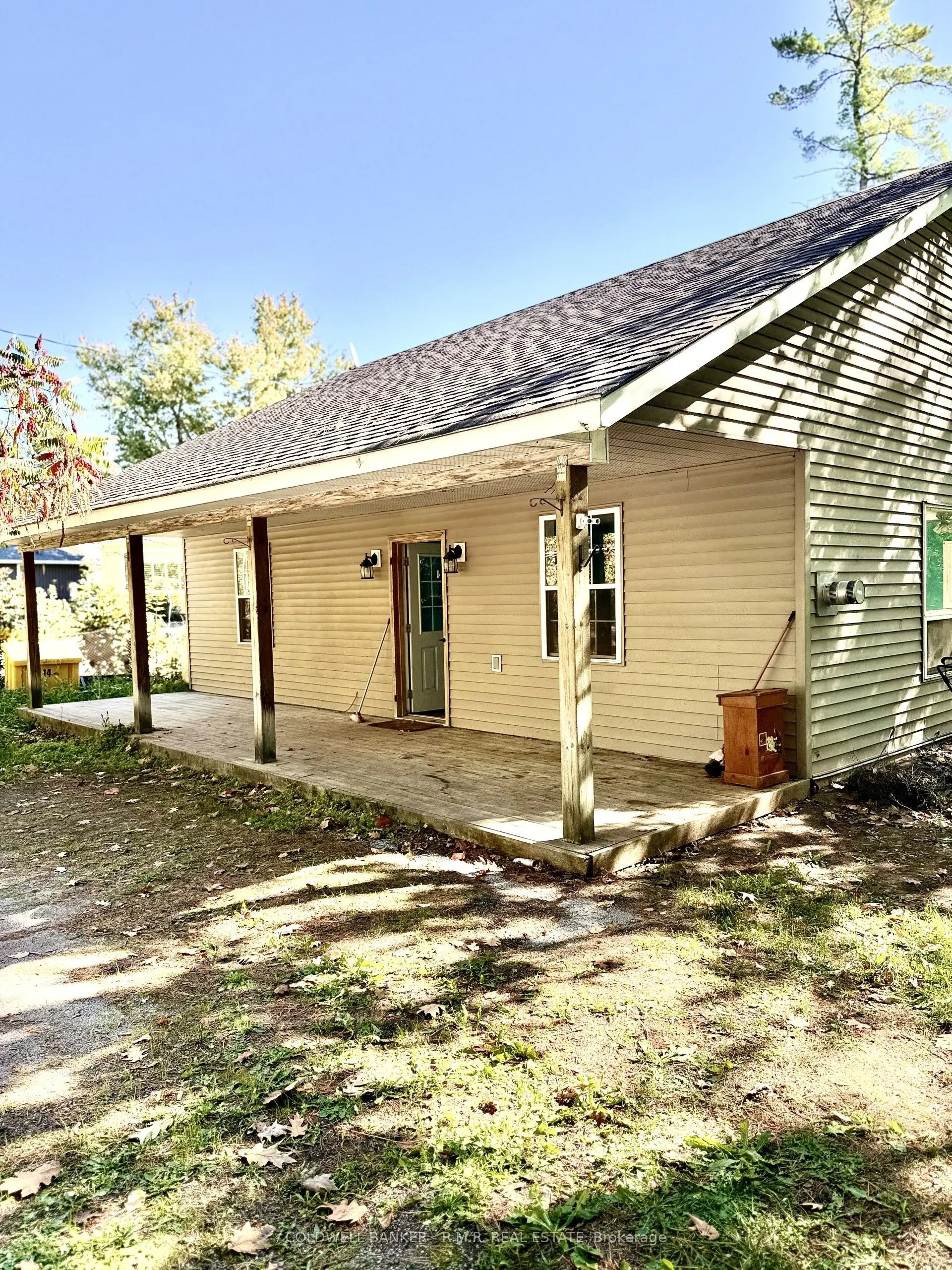 2 Oakwood Drive