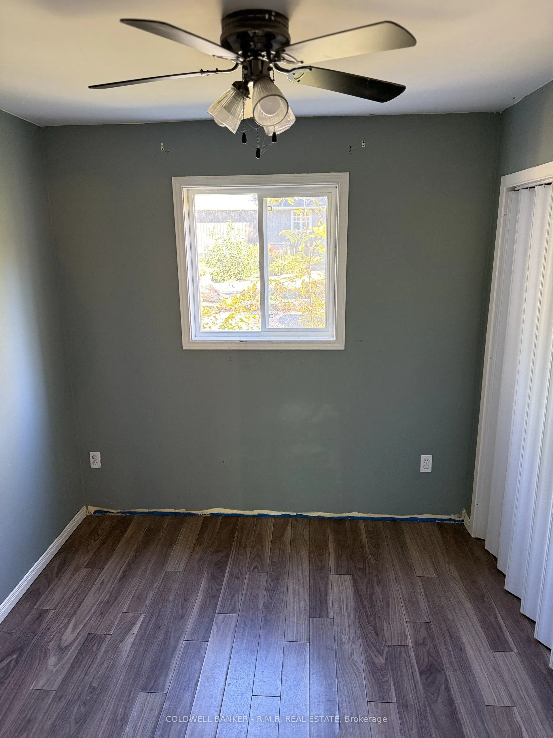 2 Oakwood Drive
