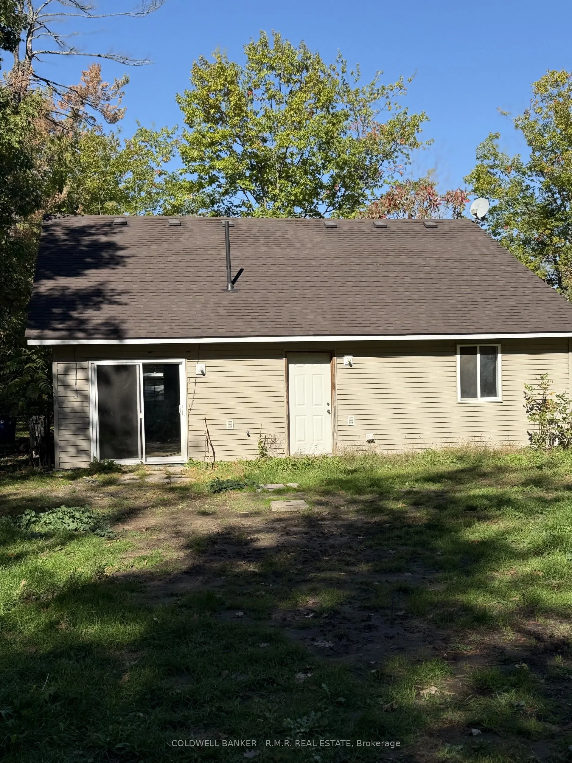 2 Oakwood Drive