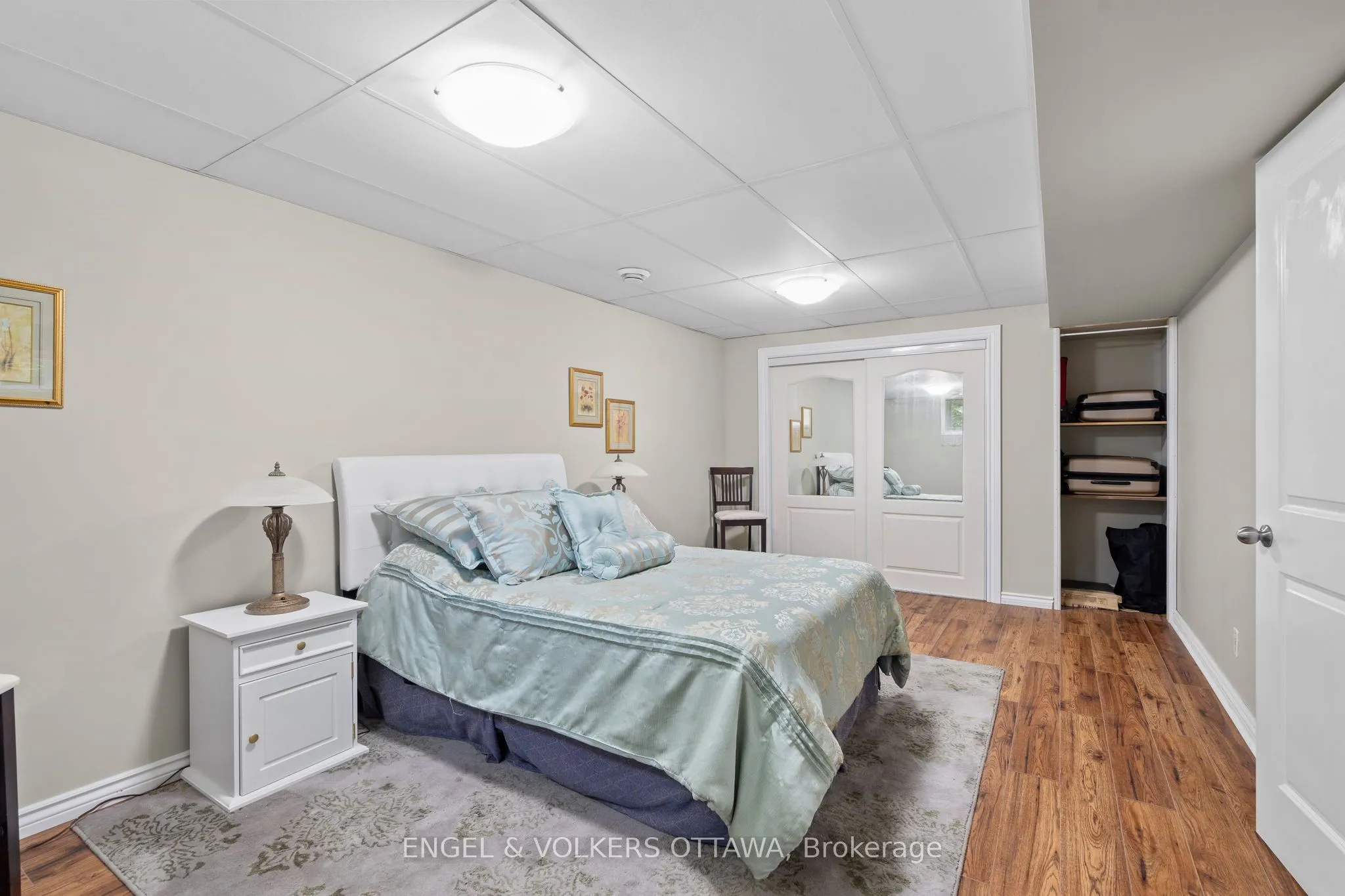 1313 Old Perth Road