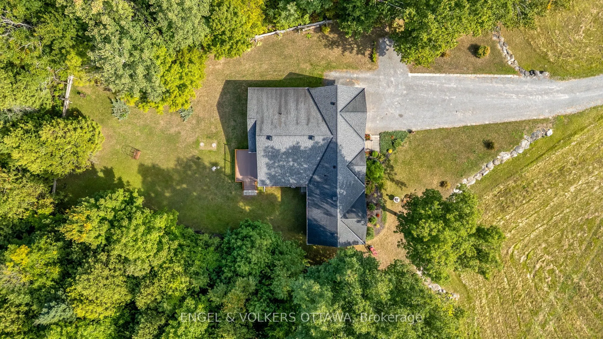 1313 Old Perth Road