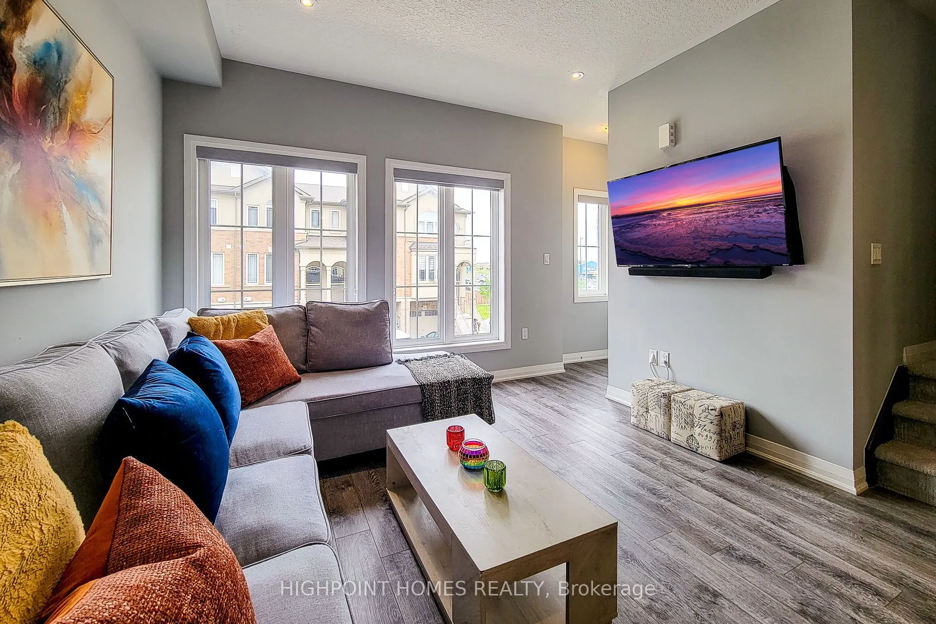 76 Aquarius Crescent
