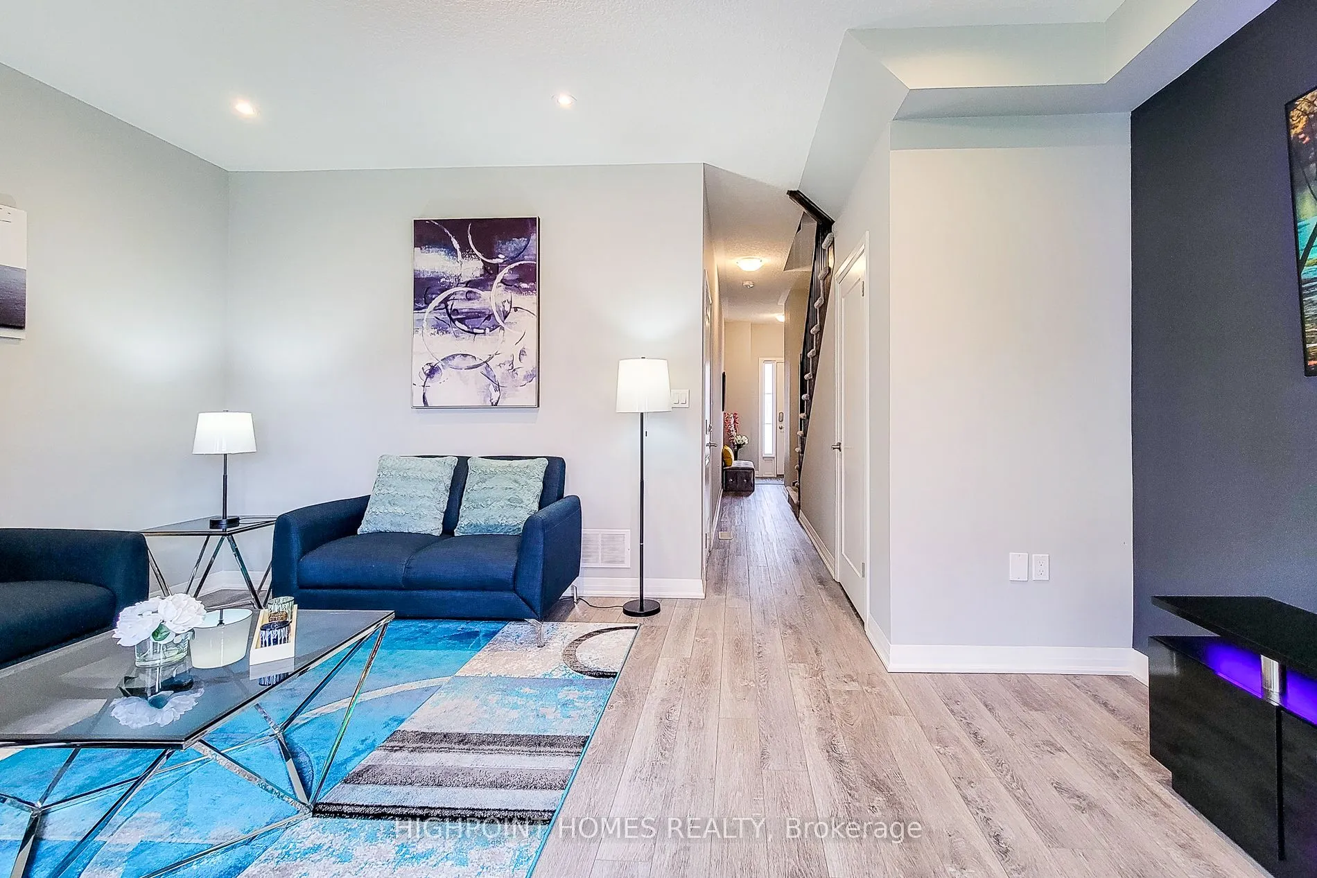 76 Aquarius Crescent