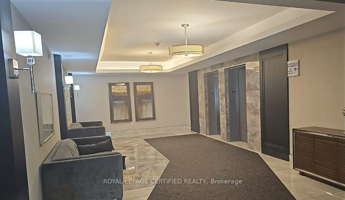 101 Shoreview Place, #412