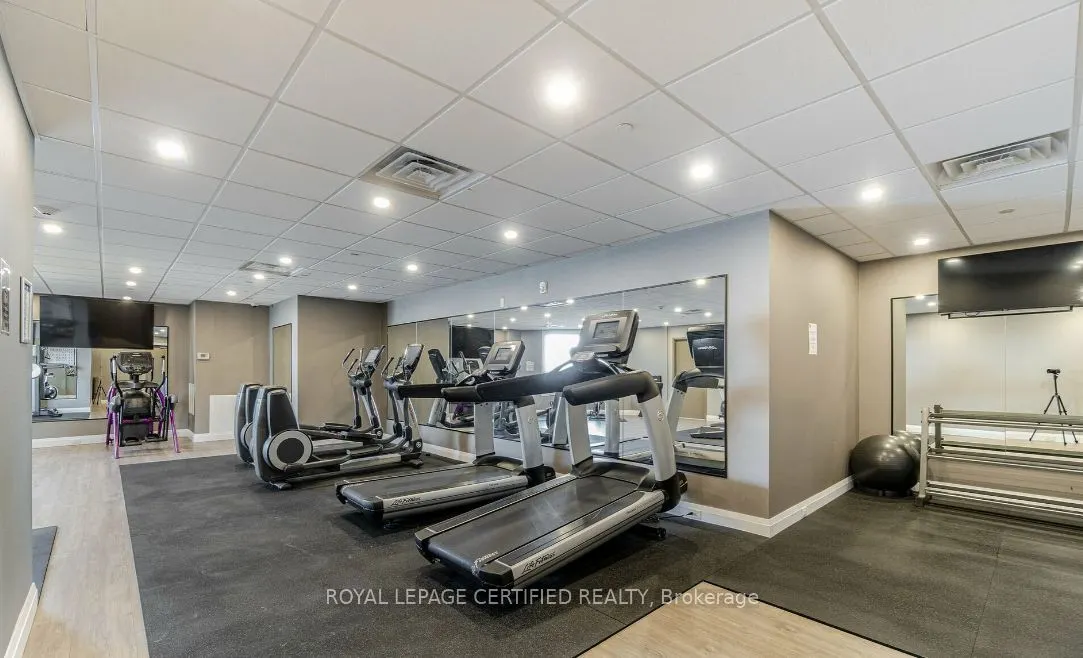 101 Shoreview Place, #412