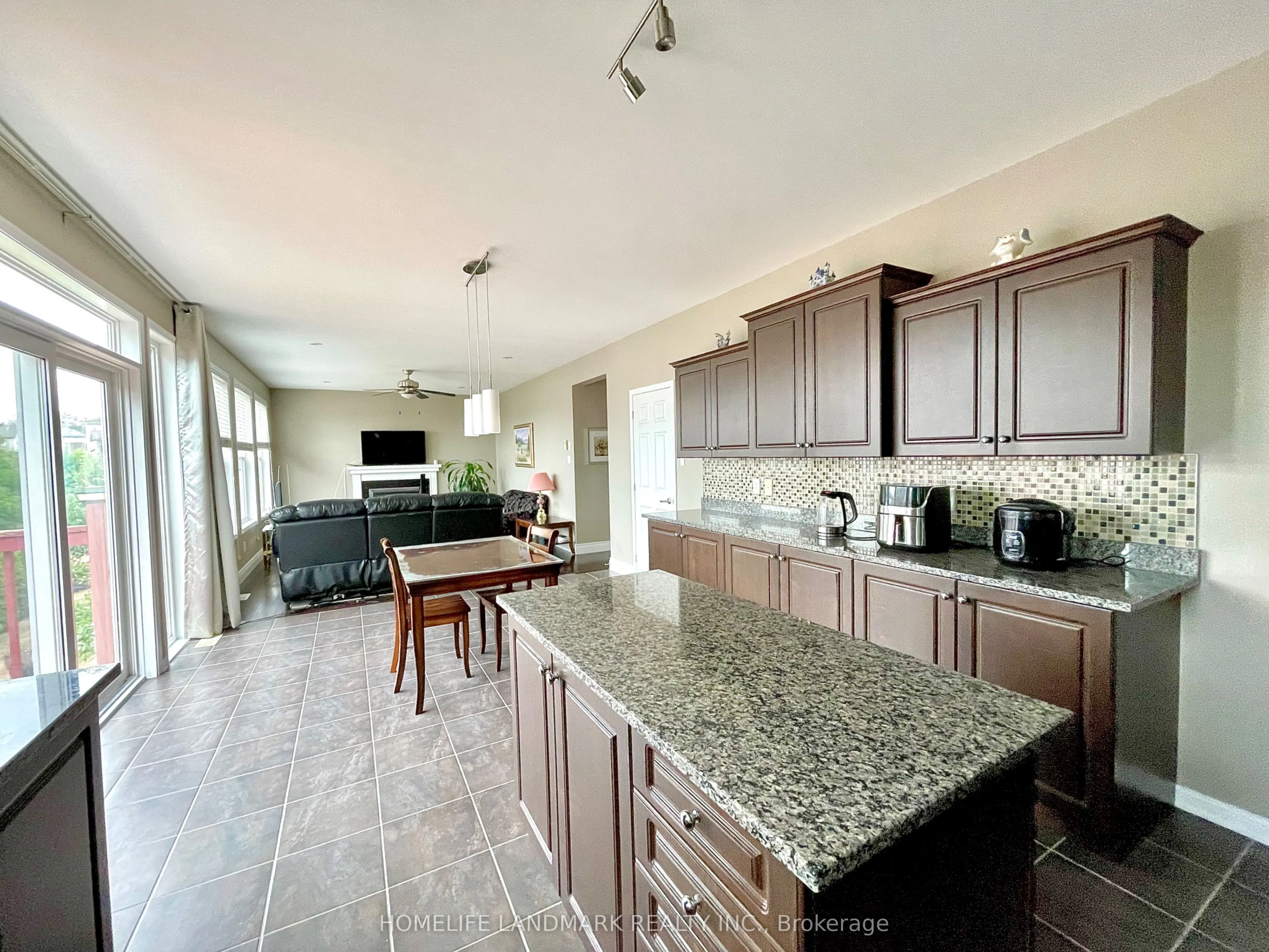 190 Ingersoll Crescent