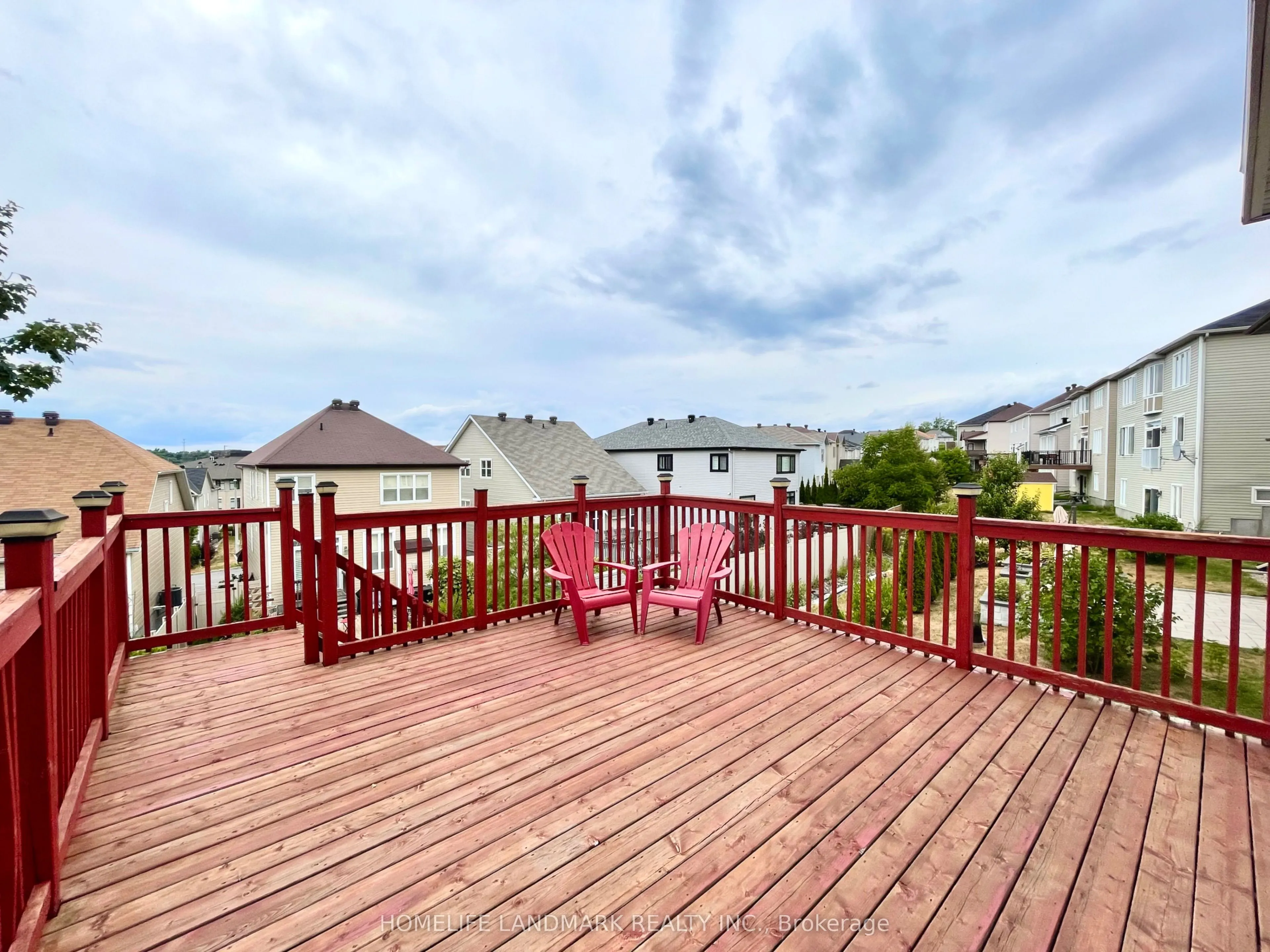 190 Ingersoll Crescent
