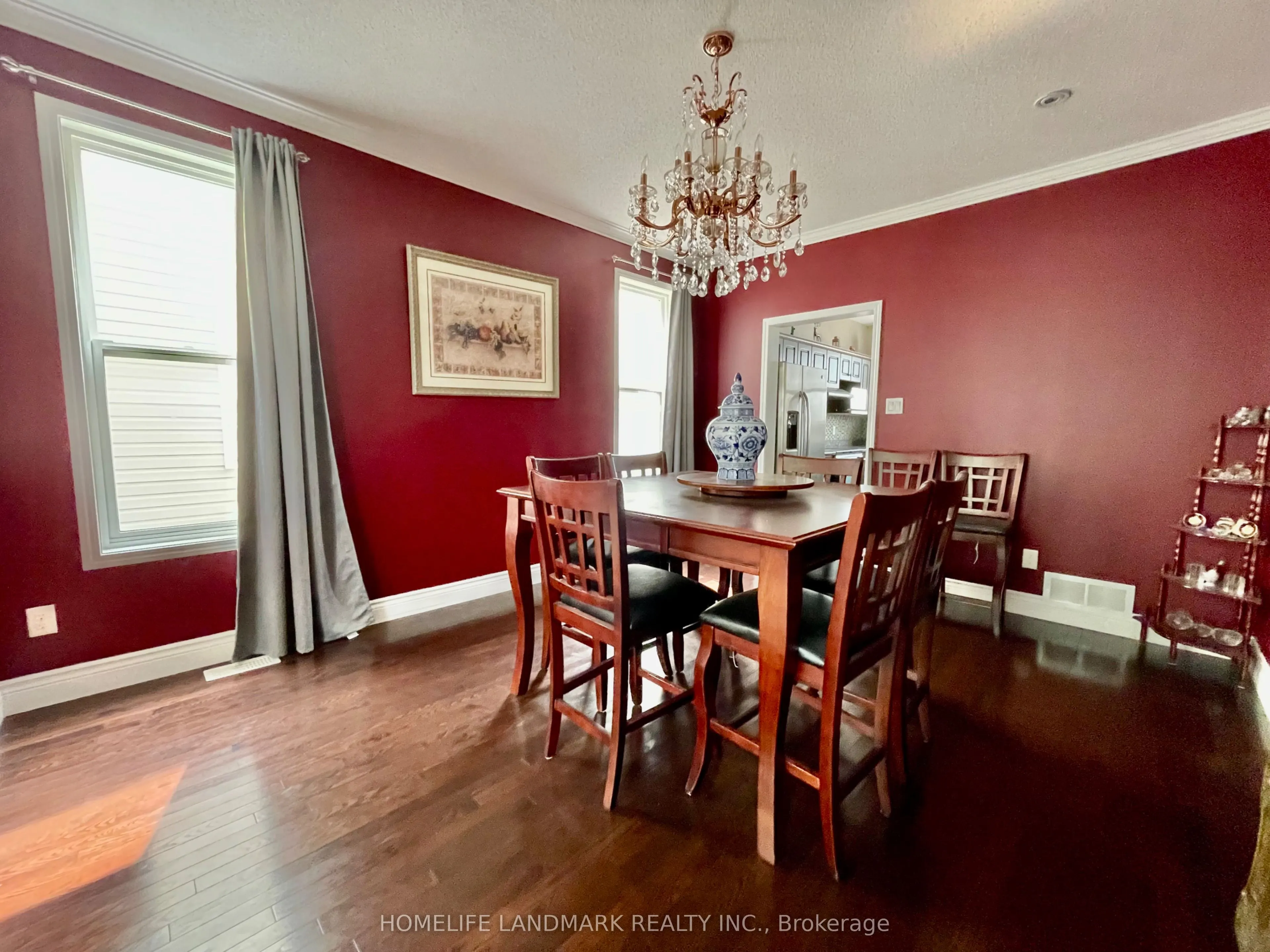 190 Ingersoll Crescent