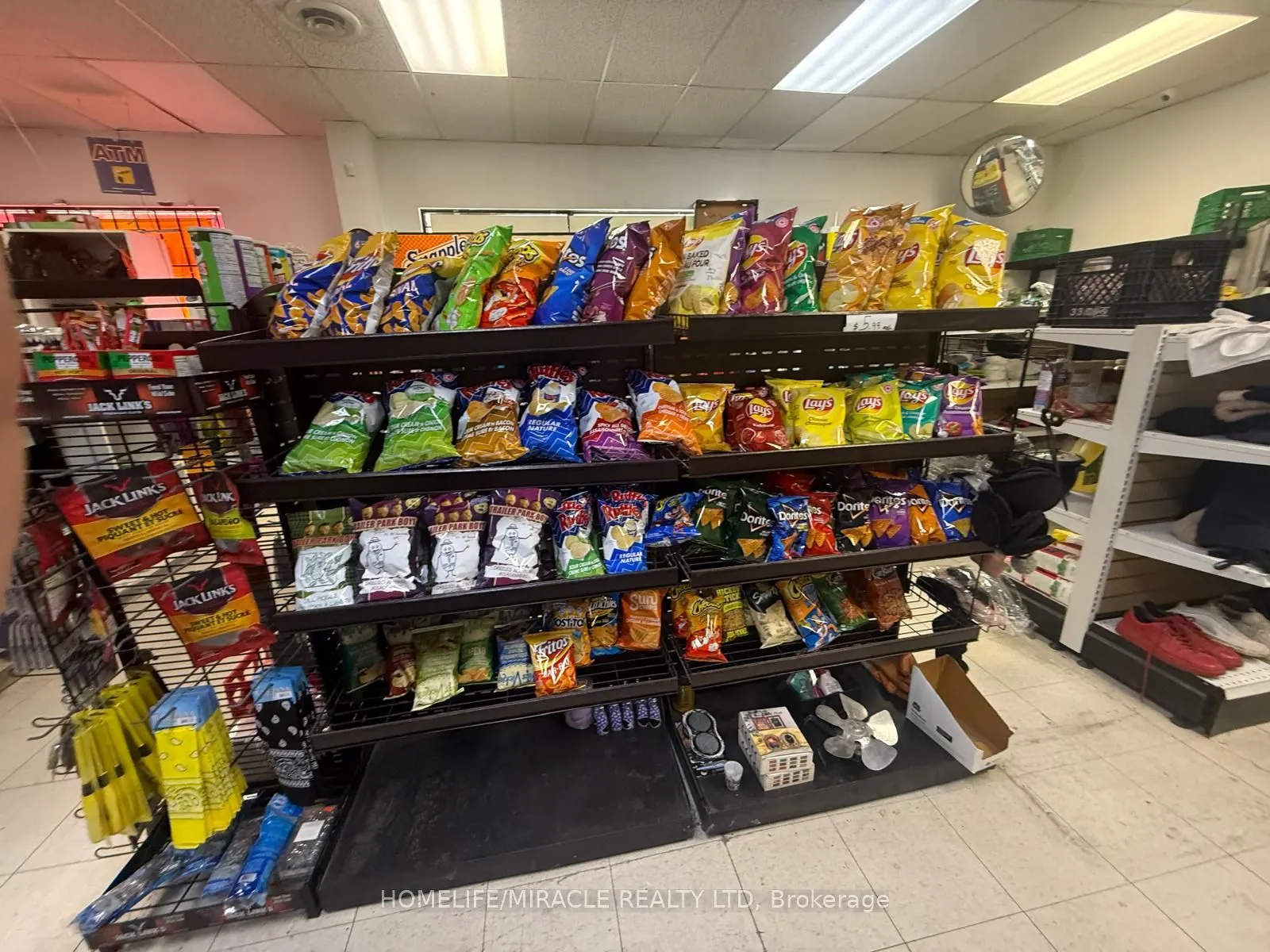 280 Victoria Street N, #1