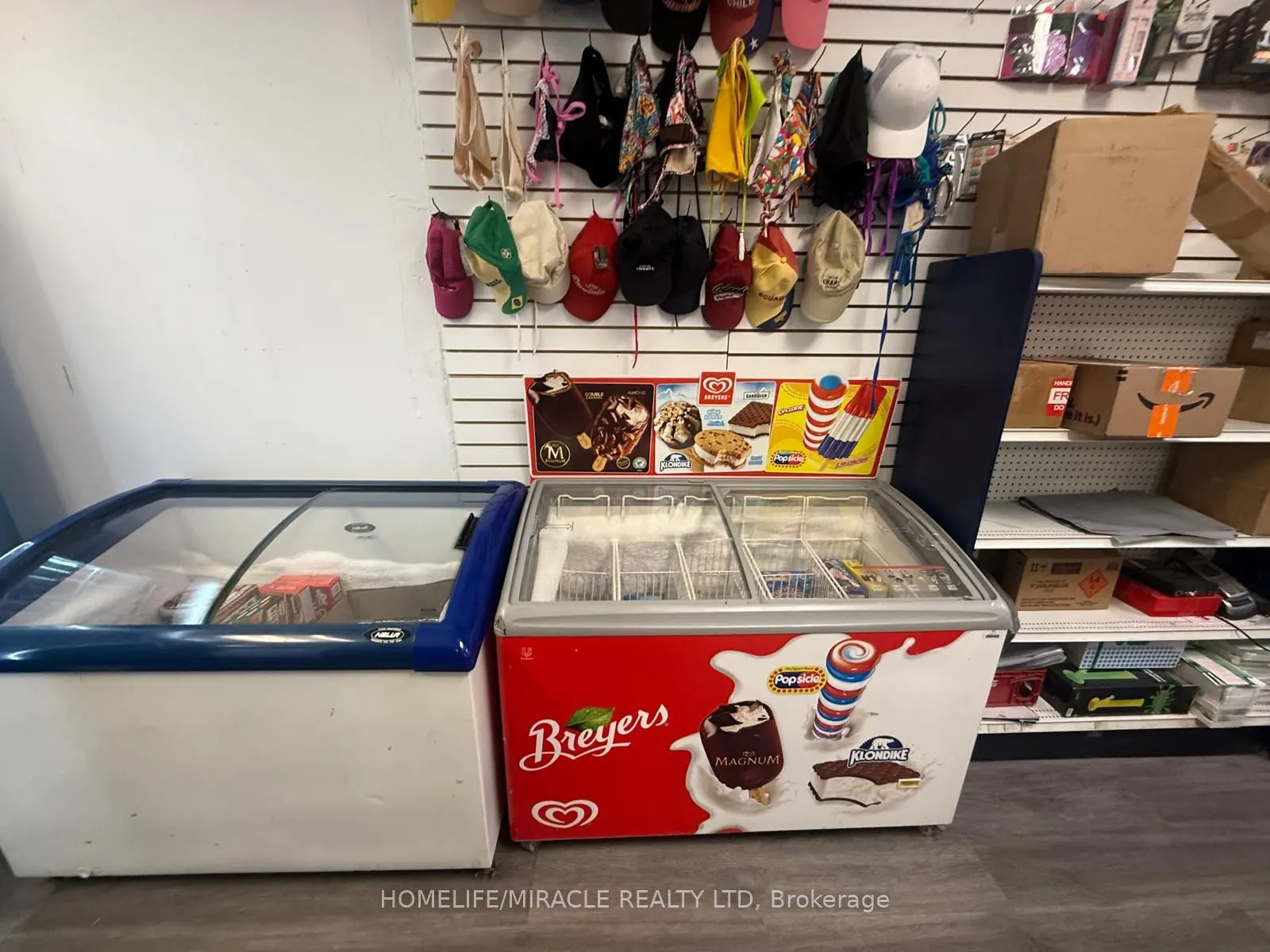280 Victoria Street N, #1