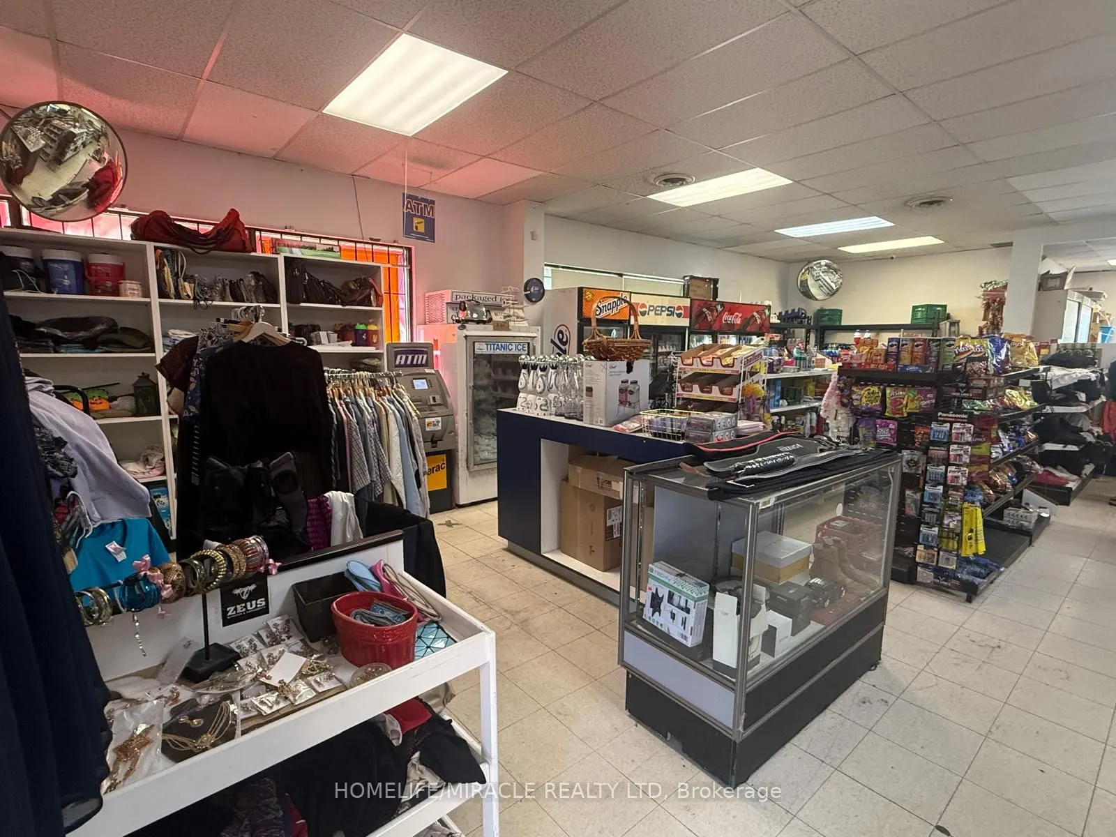 280 Victoria Street N, #1