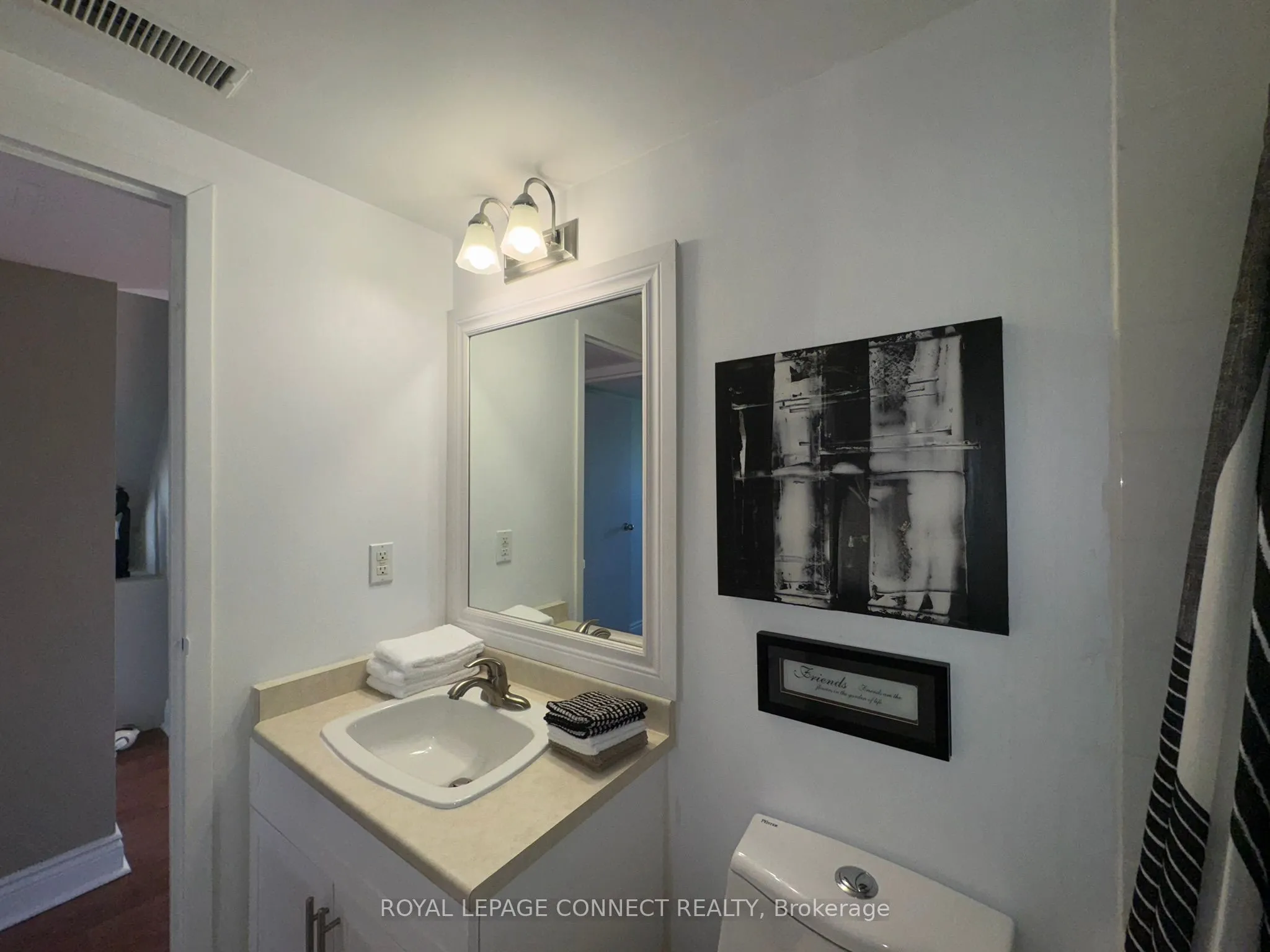 4872 Valley Way, #303