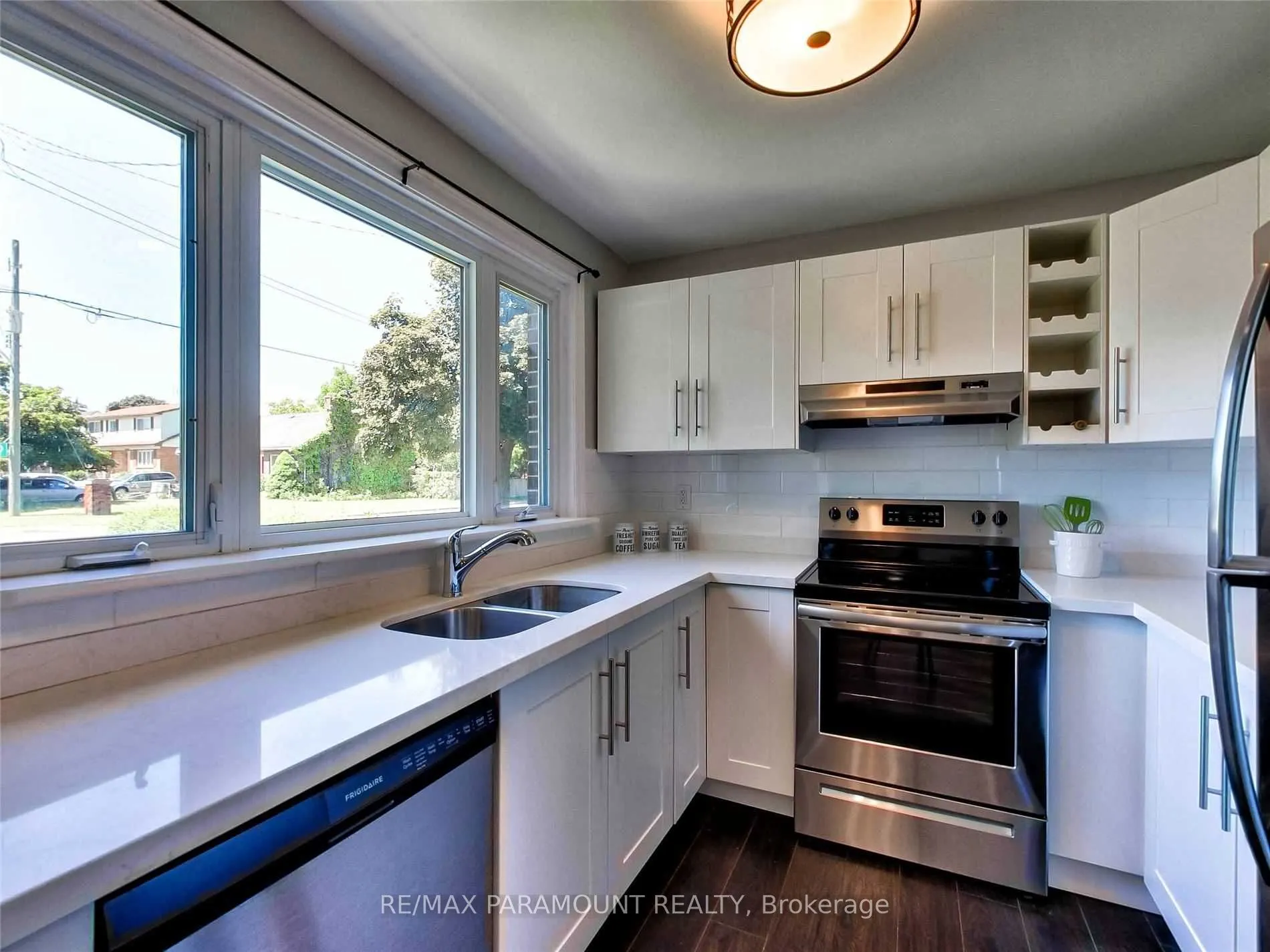 25 Carene Avenue, #Upper