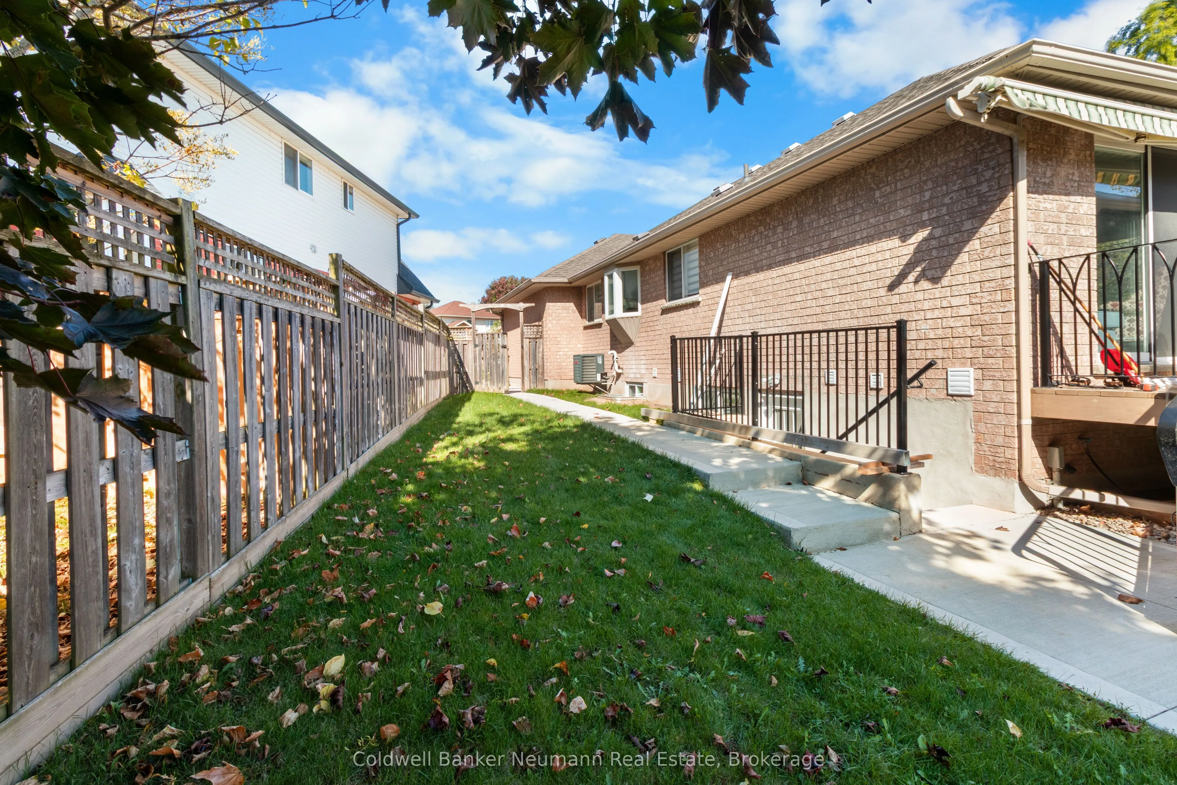 45 Hayward Crescent, #B