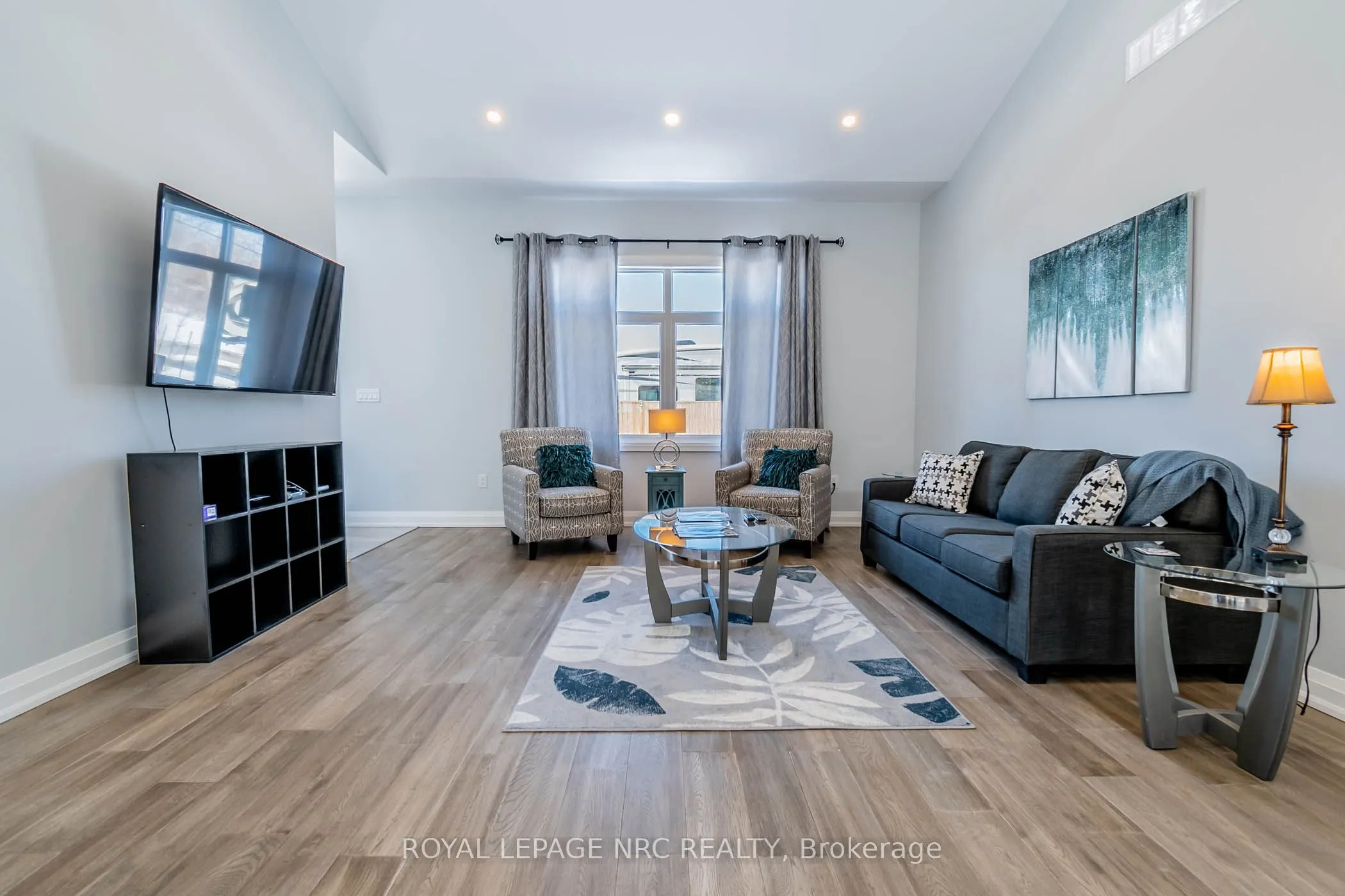 7472 MOUNTAIN Road, #1