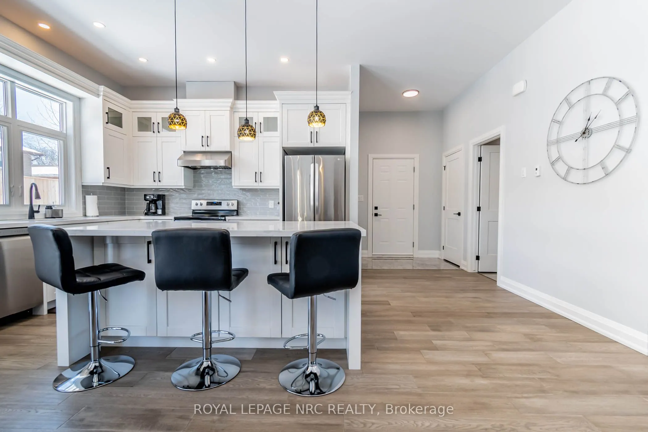 7472 MOUNTAIN Road, #1