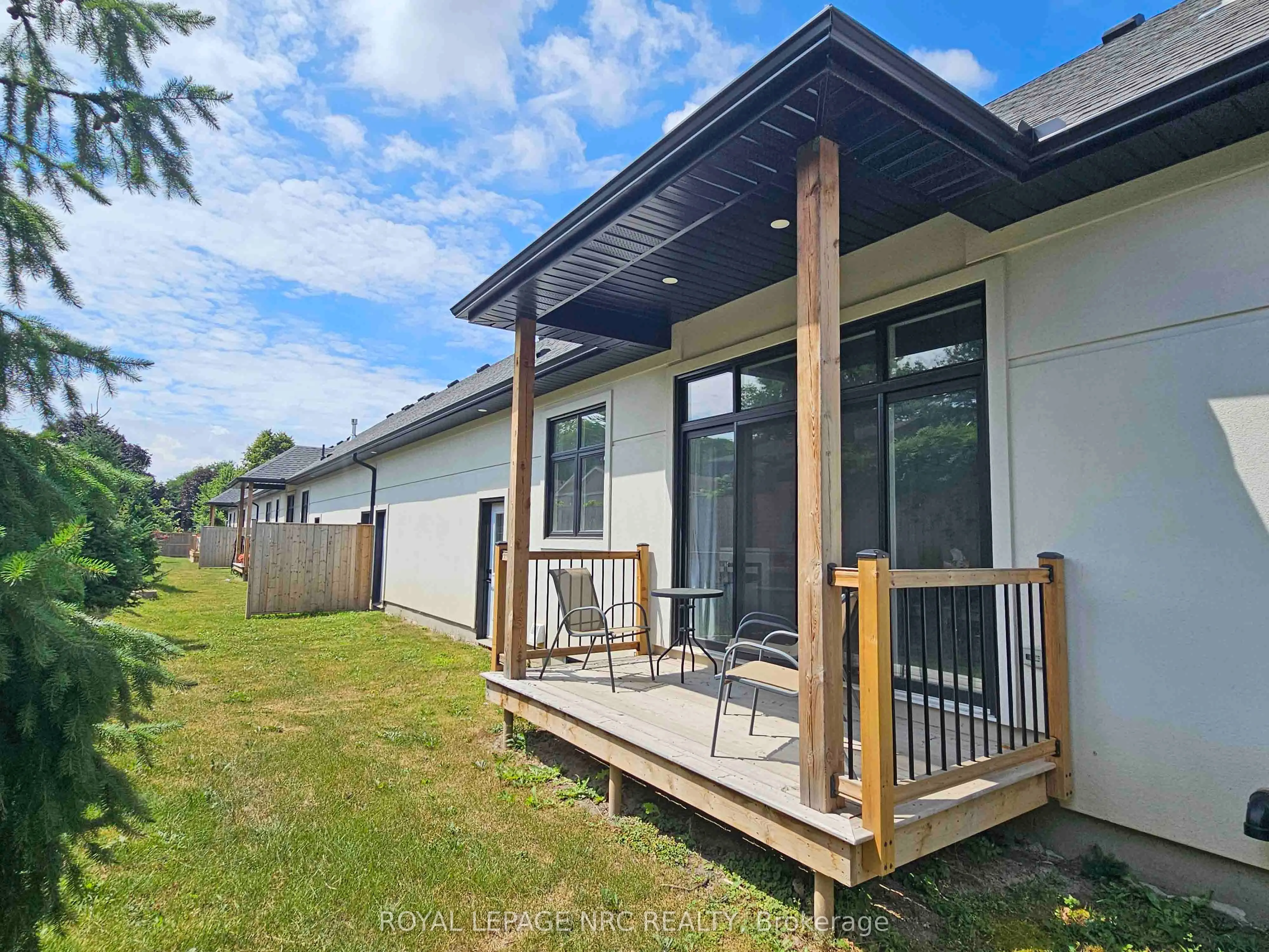 7472 MOUNTAIN Road, #1