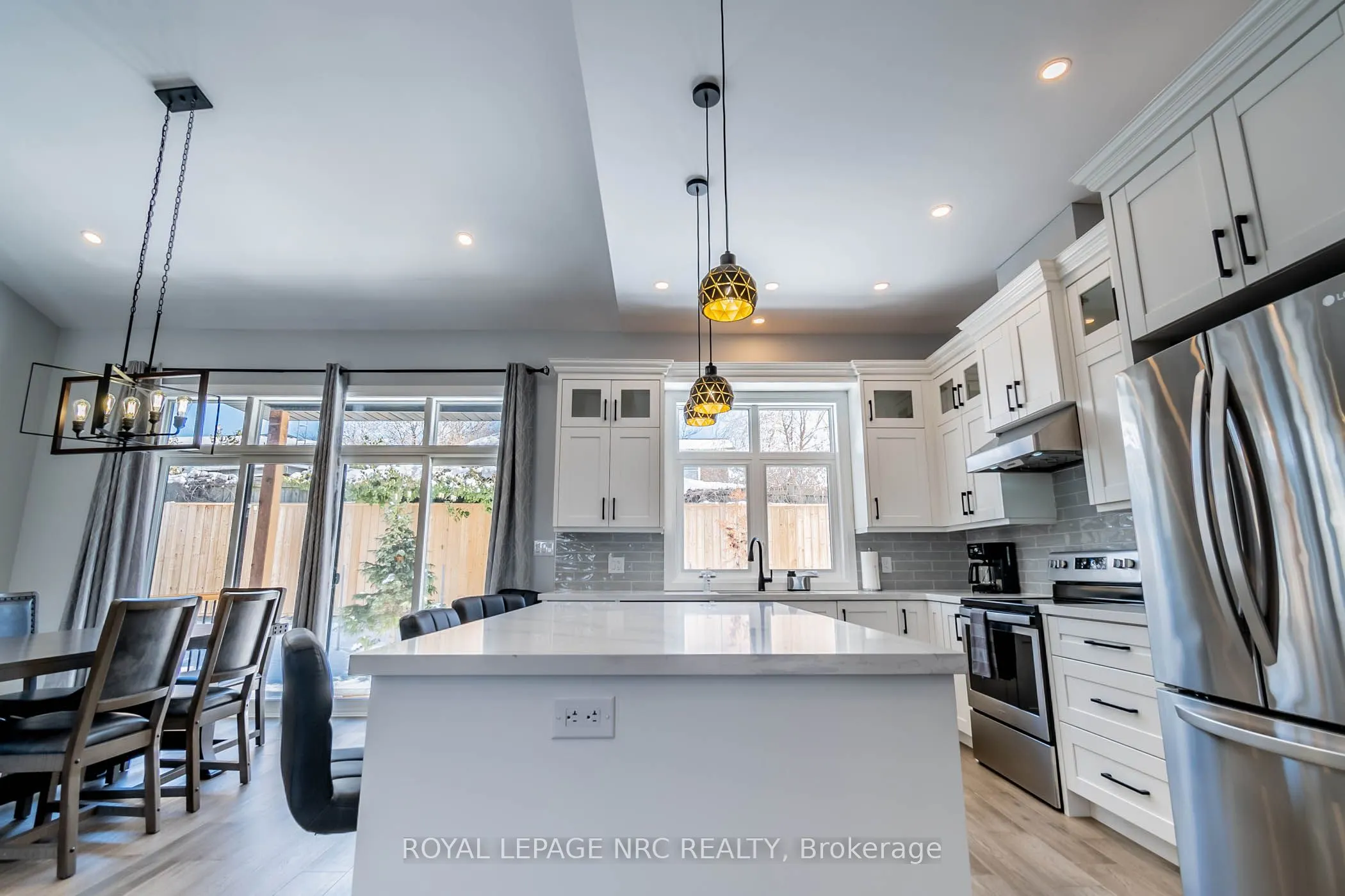7472 MOUNTAIN Road, #1