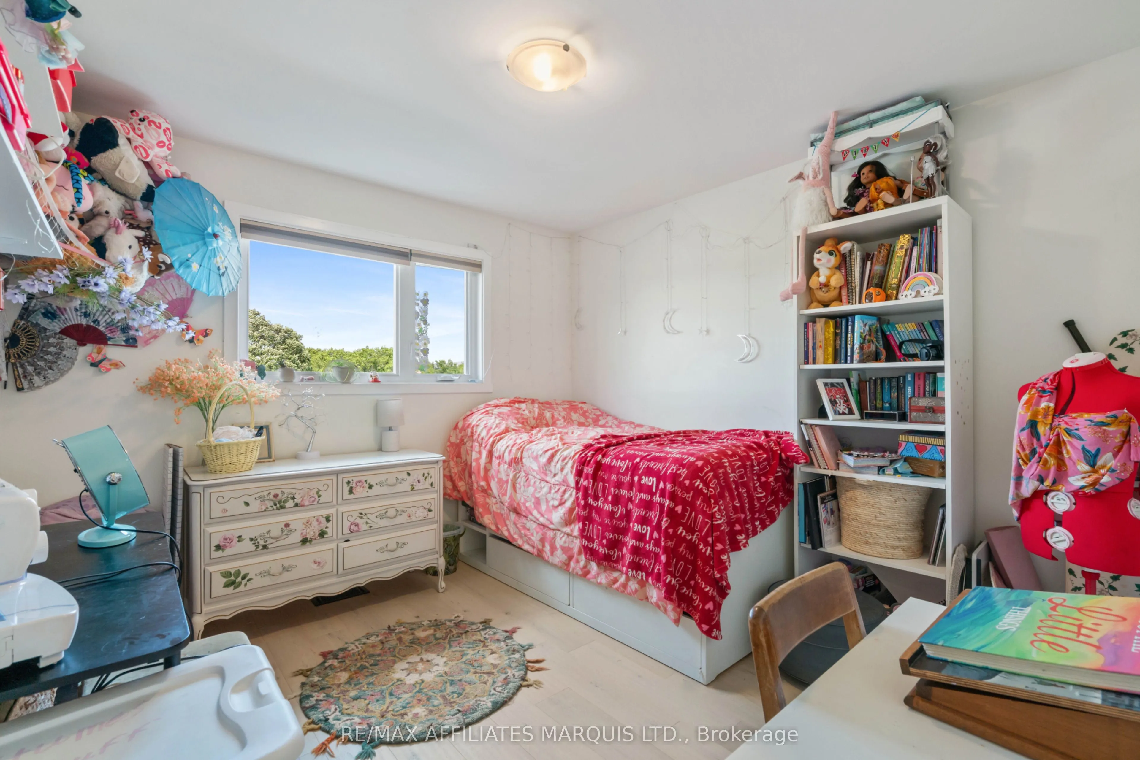 108 Bishop Street S