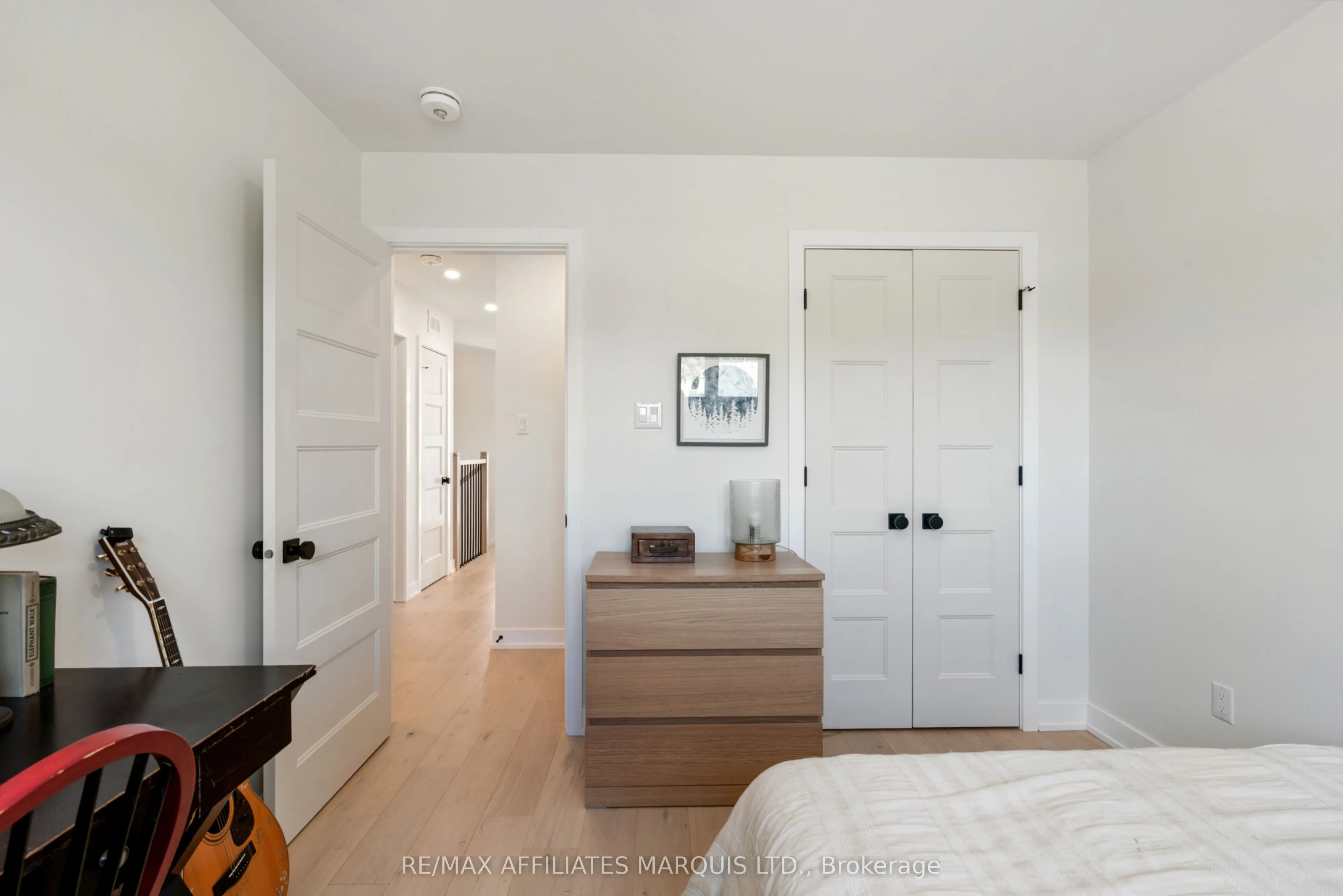 108 Bishop Street S