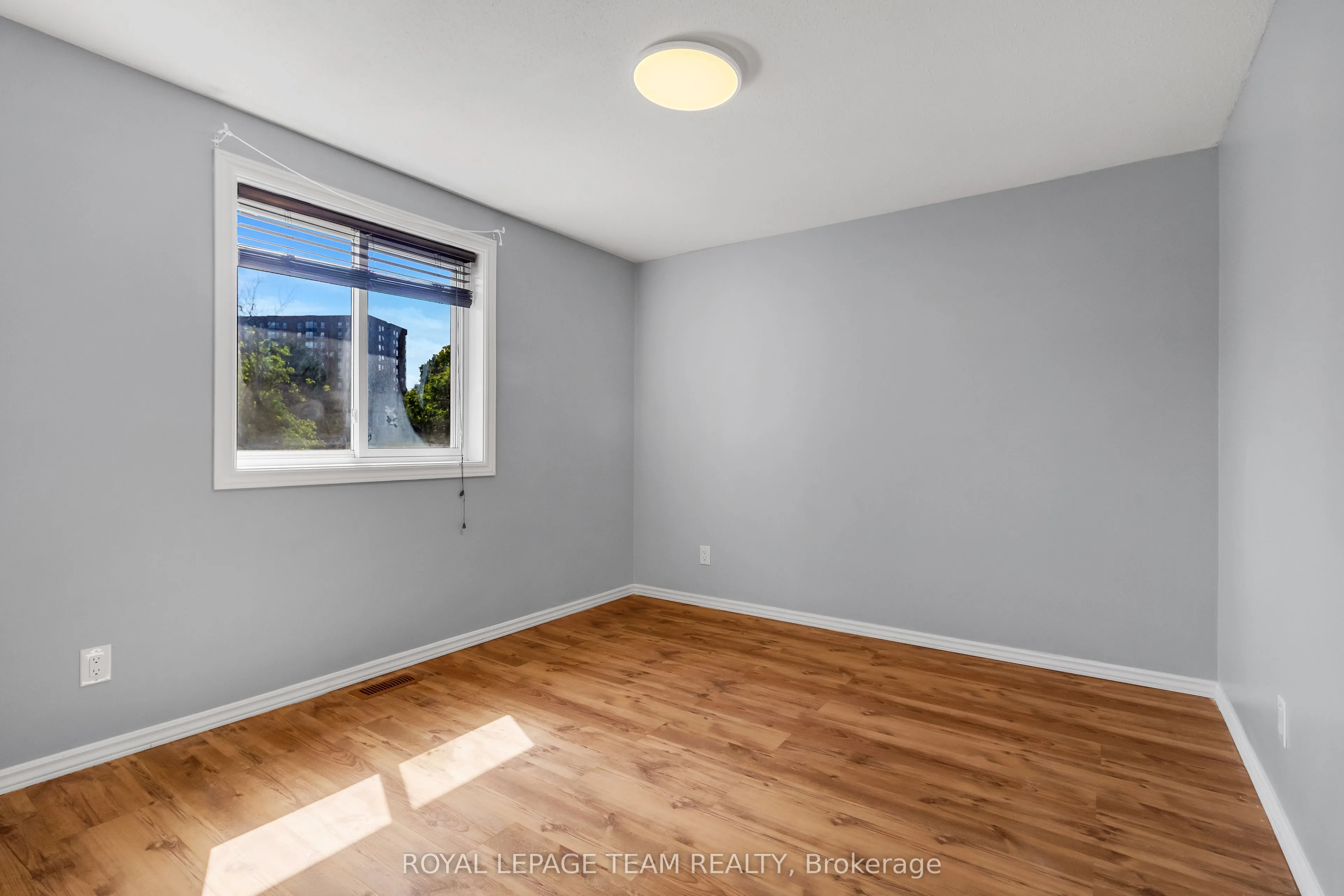 2 Brookhaven Court