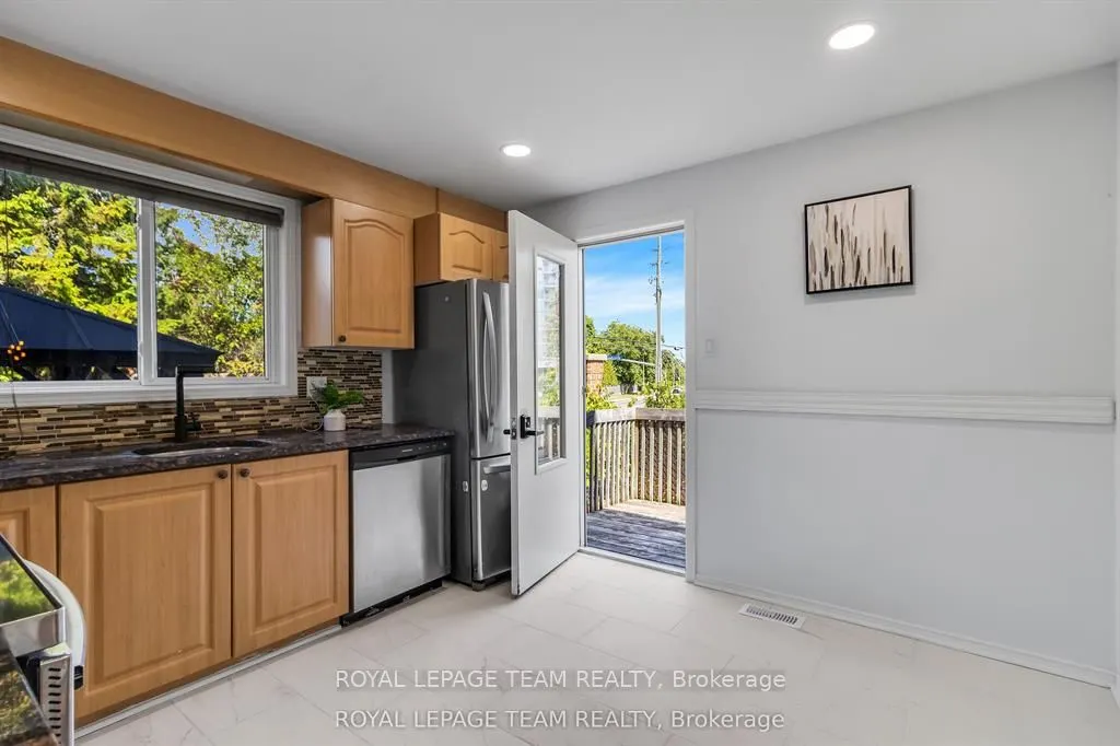2 Brookhaven Court