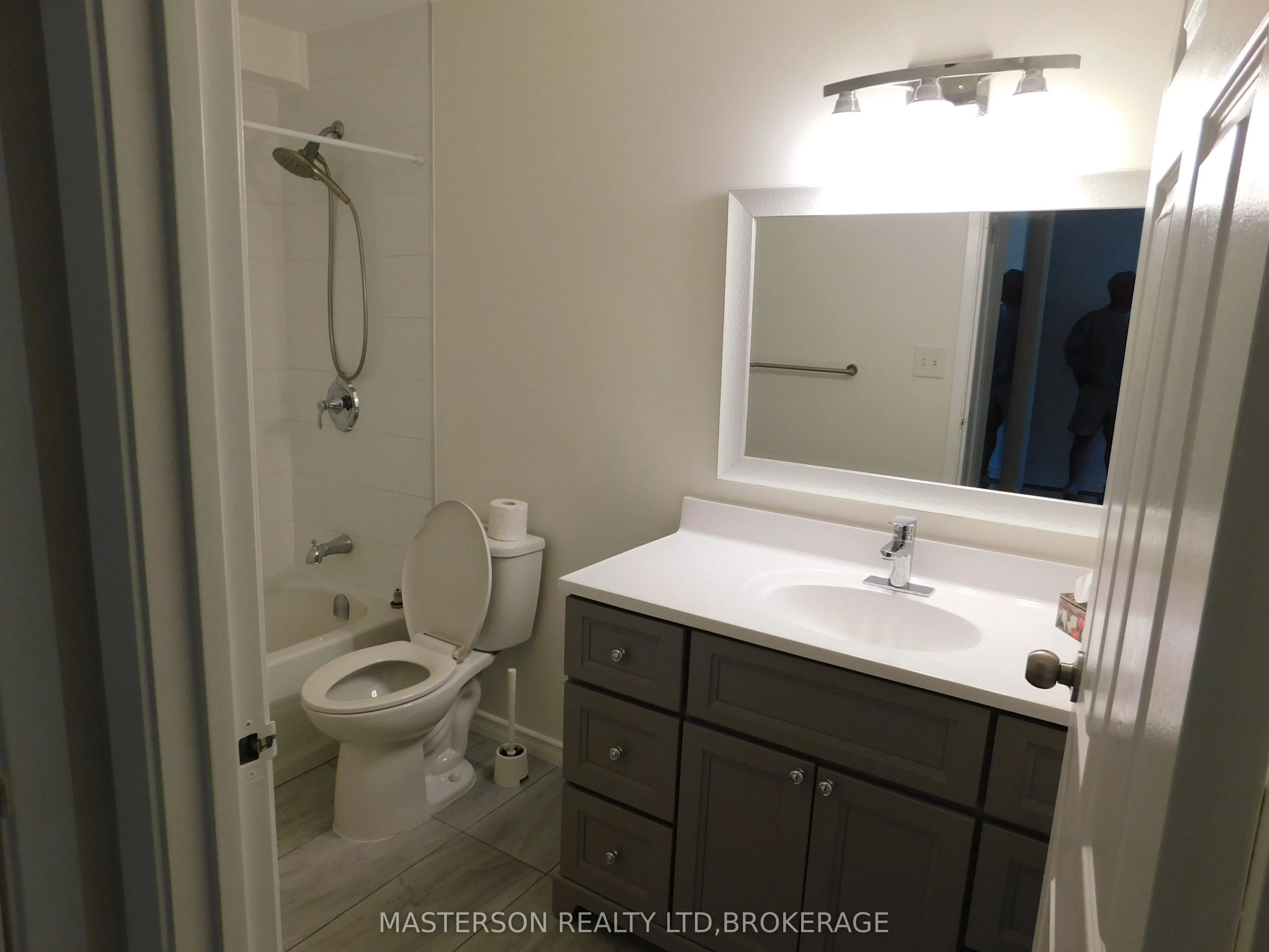 4658 Drummond Road, #328