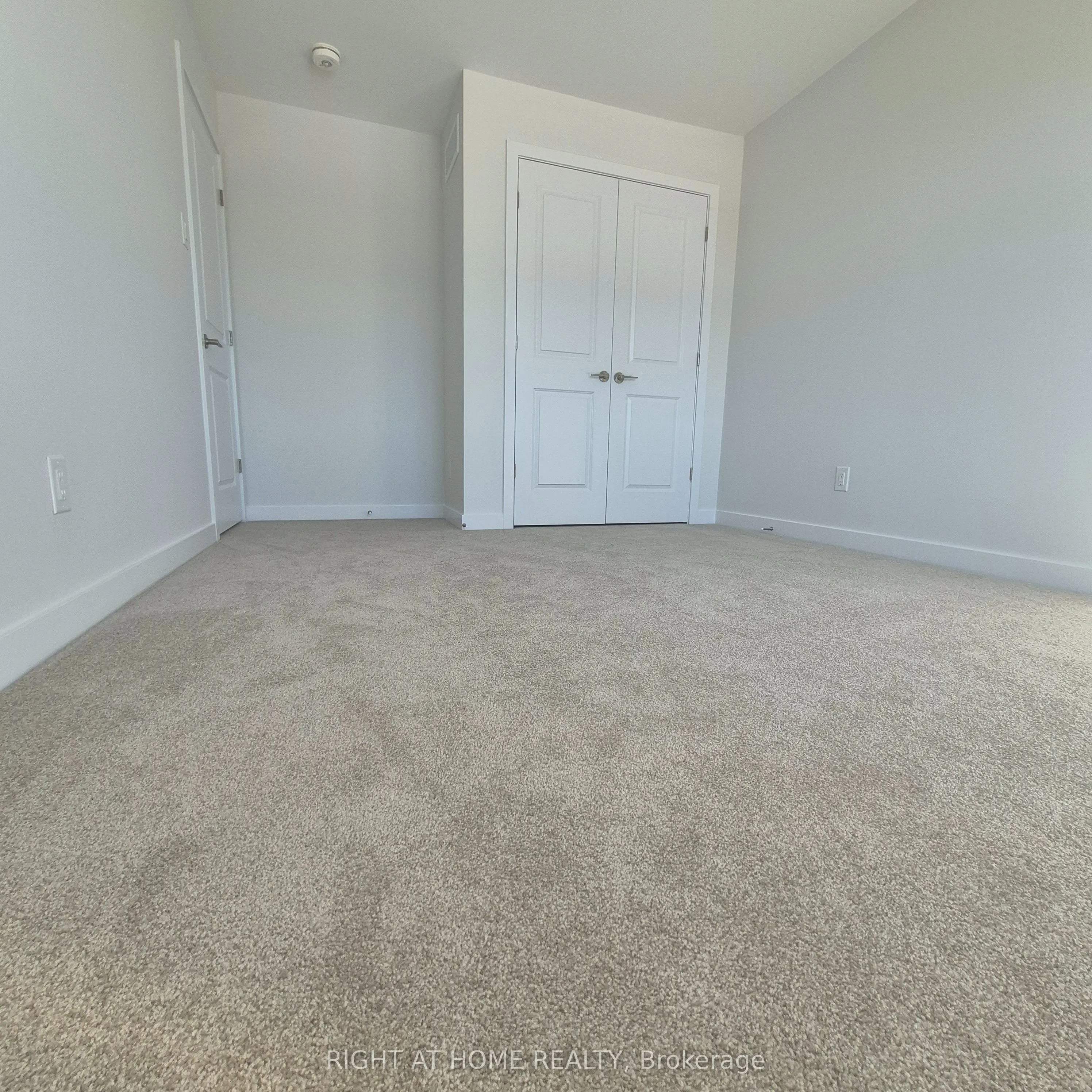 102 Ploughshare Road