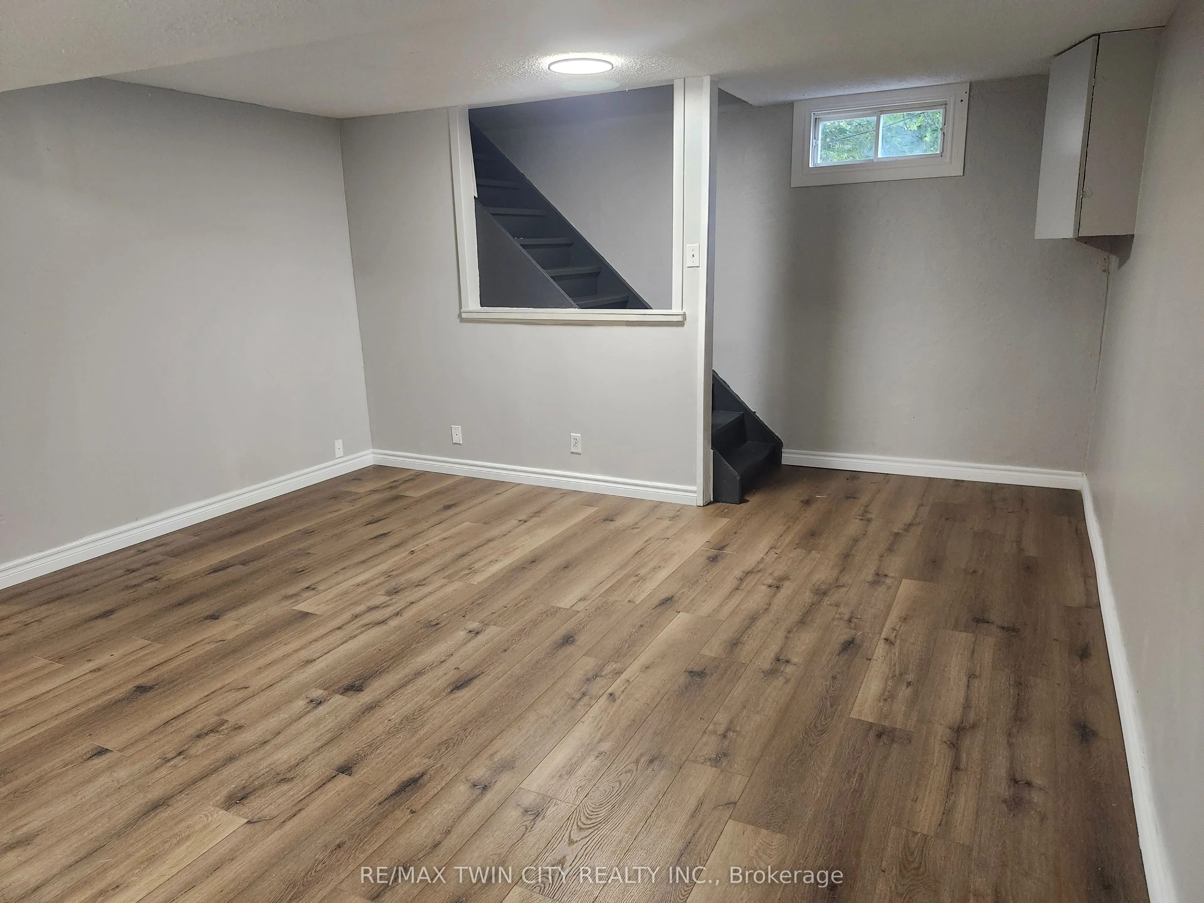 197B Cedarvale Crescent, #Lower