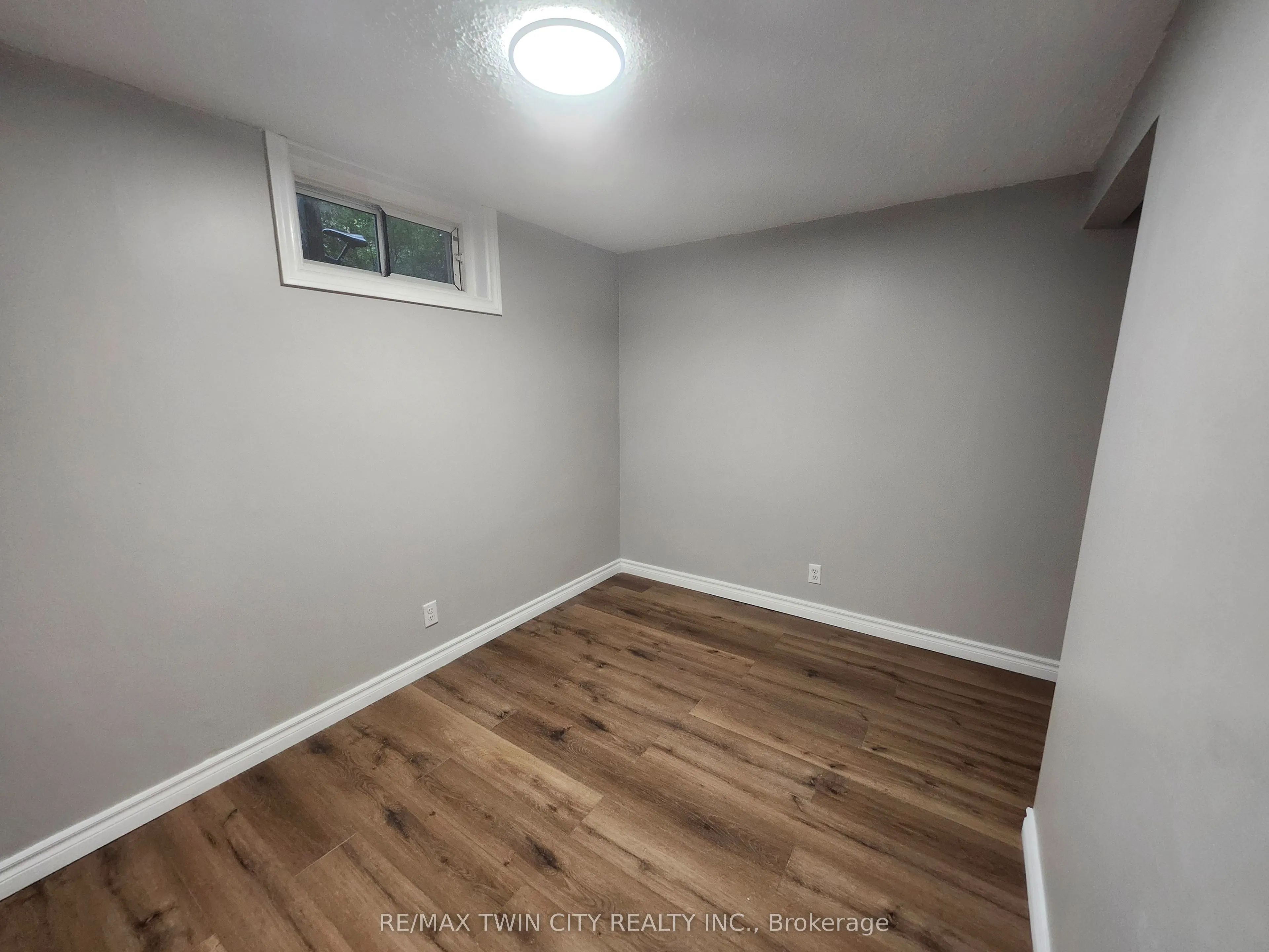 197B Cedarvale Crescent, #Lower
