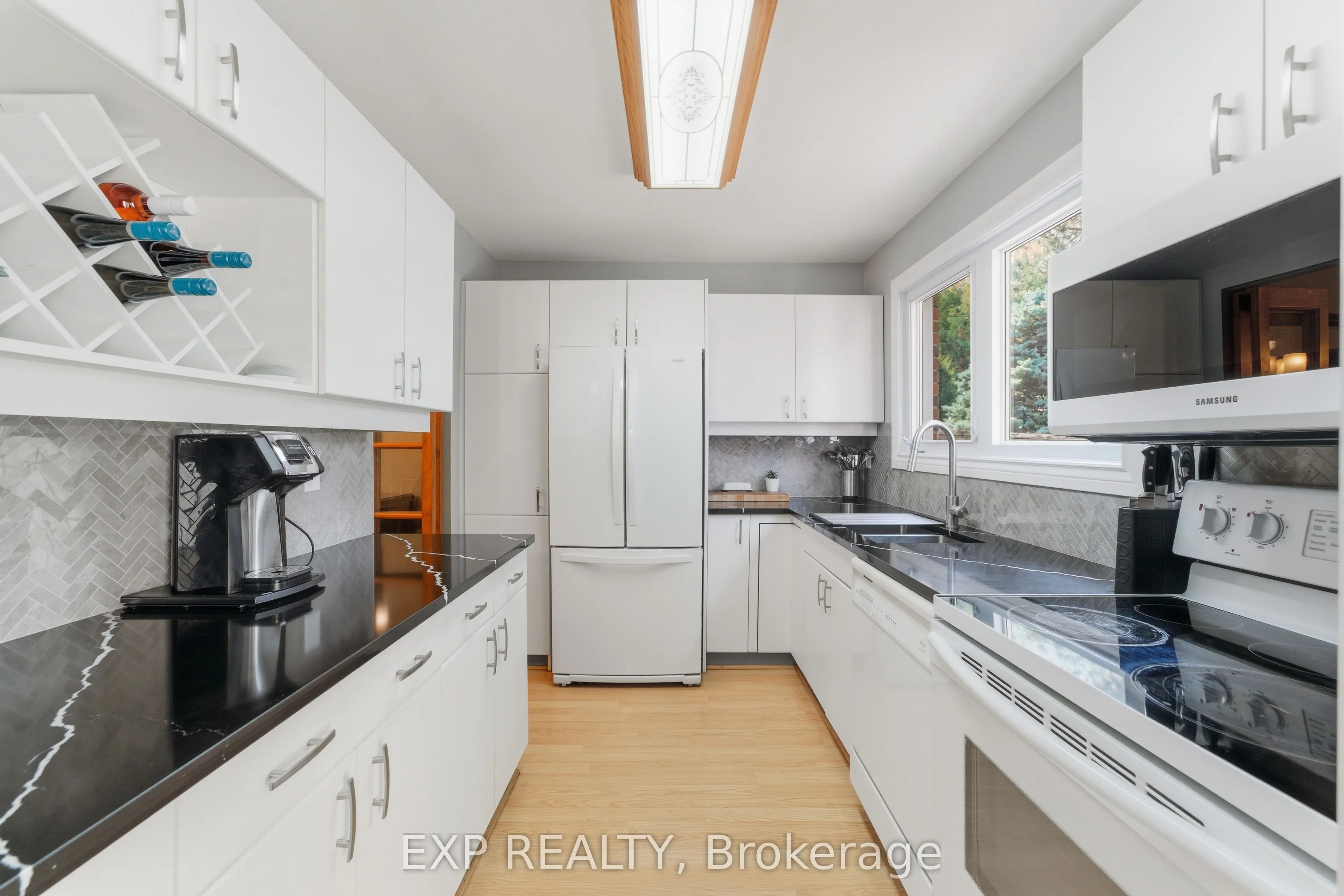 1900 MARQUIS Avenue, #73