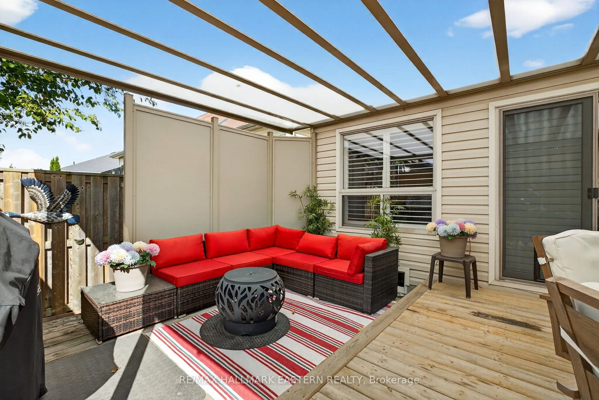 12 Grainger Crescent