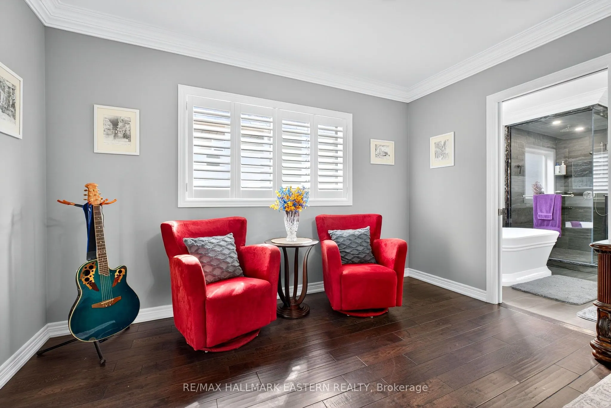 12 Grainger Crescent