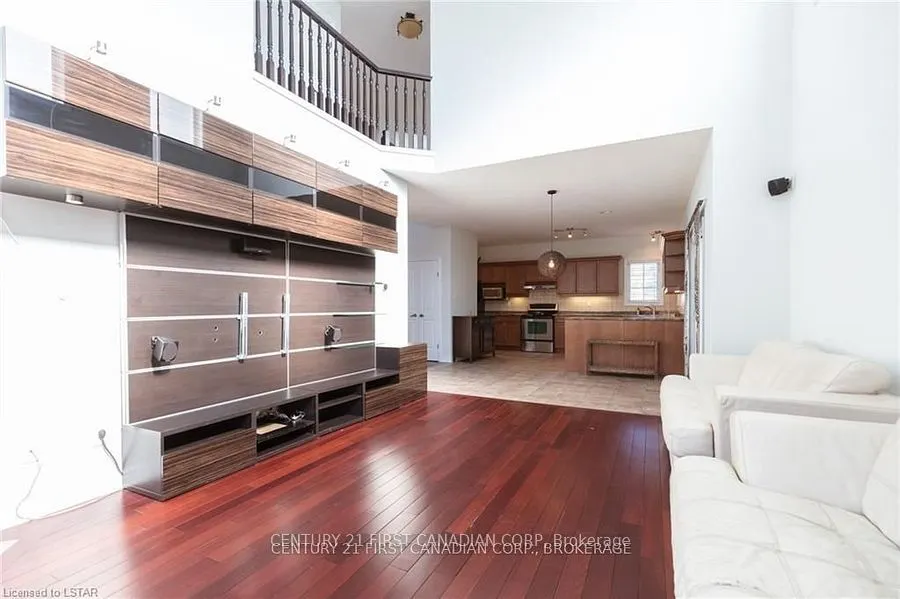 2016 Beaverbrook Avenue