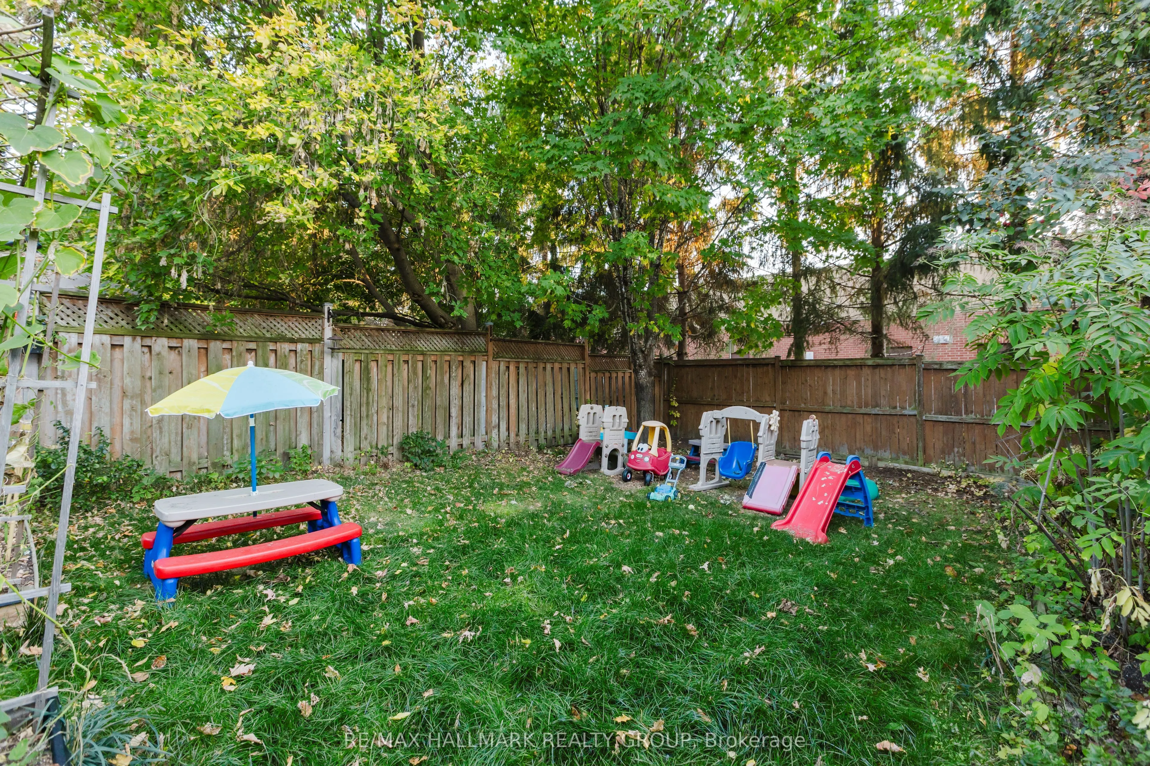 584 Wild Shore Crescent